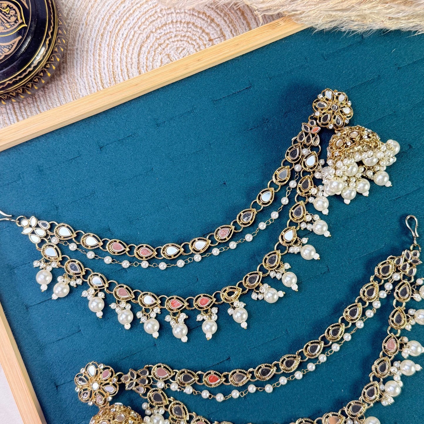 Teardrop pearl Tikka Sahara Kundan Earrings