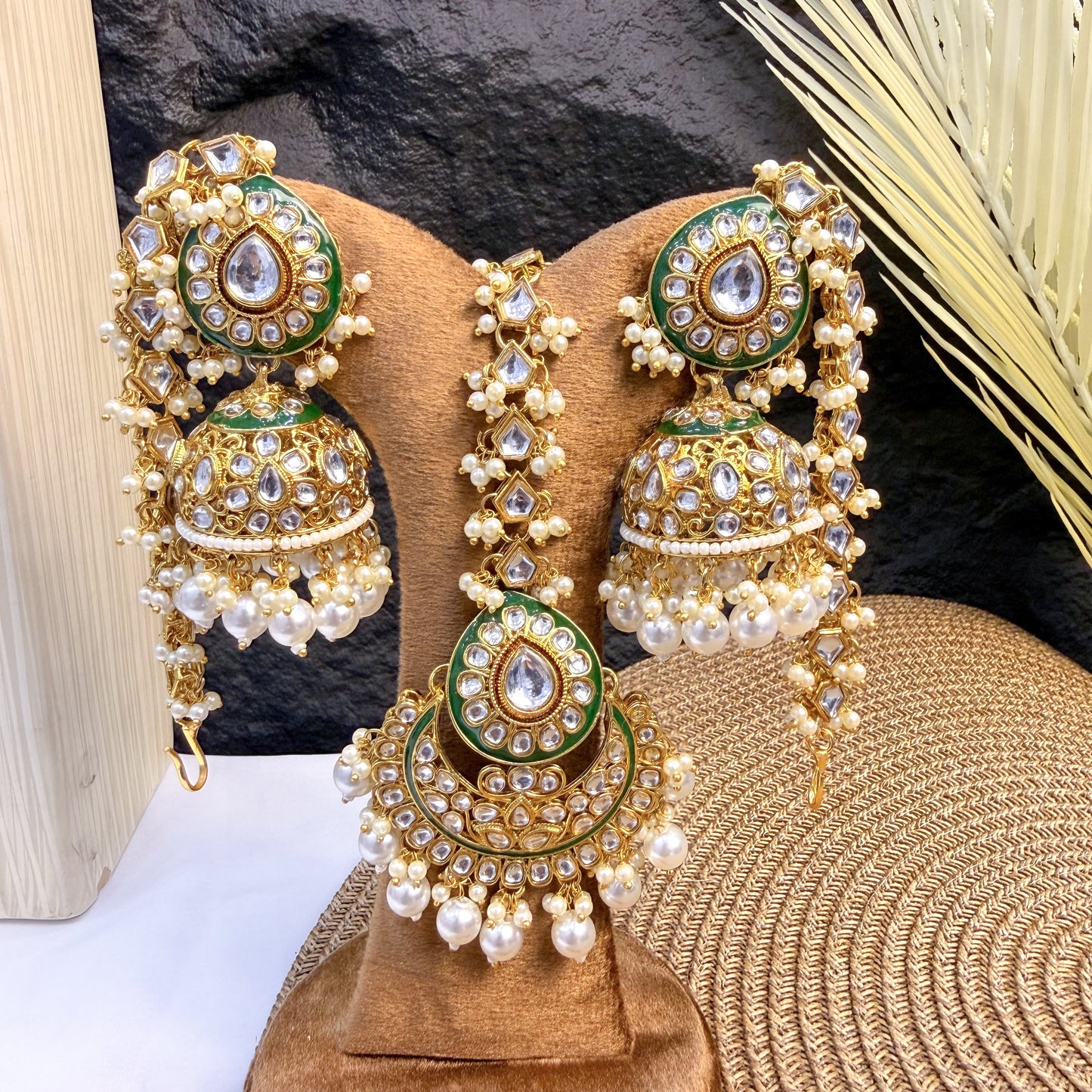 ROYAL IVORY SAHARA KUNDAN