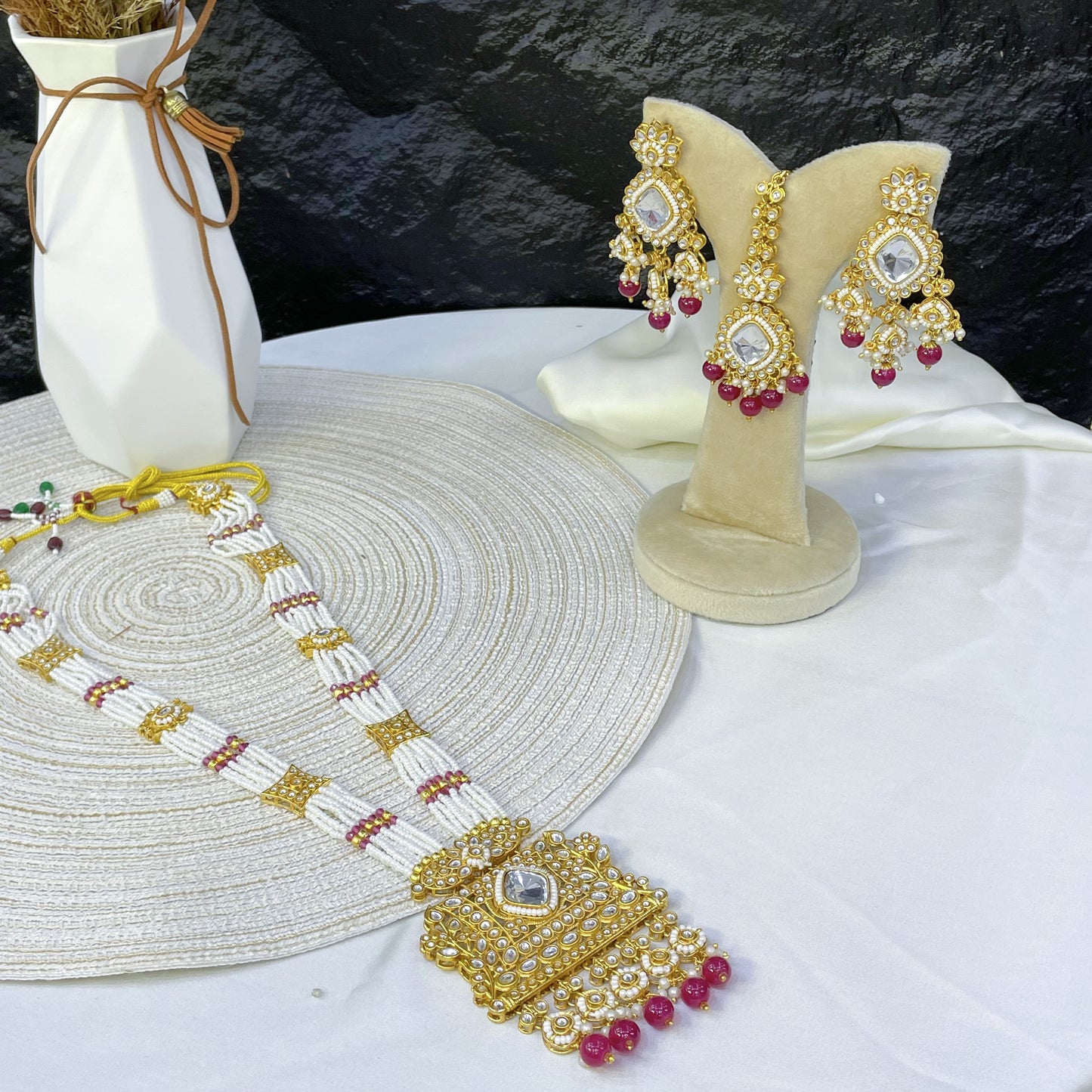 CRIMSON MAJESTY SQUARE MALA
