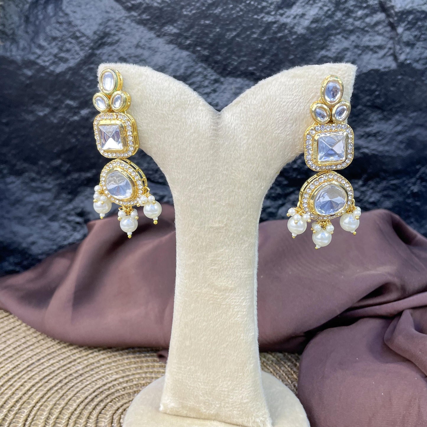 OPULENT IVORY BLOCK KUNDAN MALA