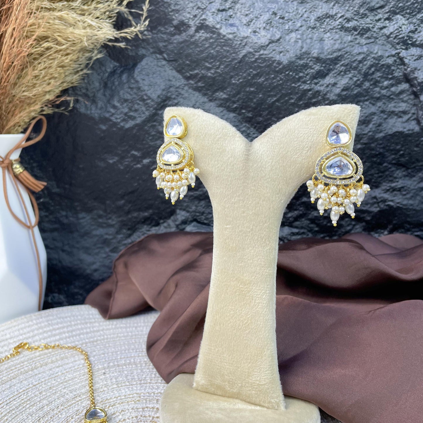 MINIMALIST MOON GLOW KUNDAN MALA