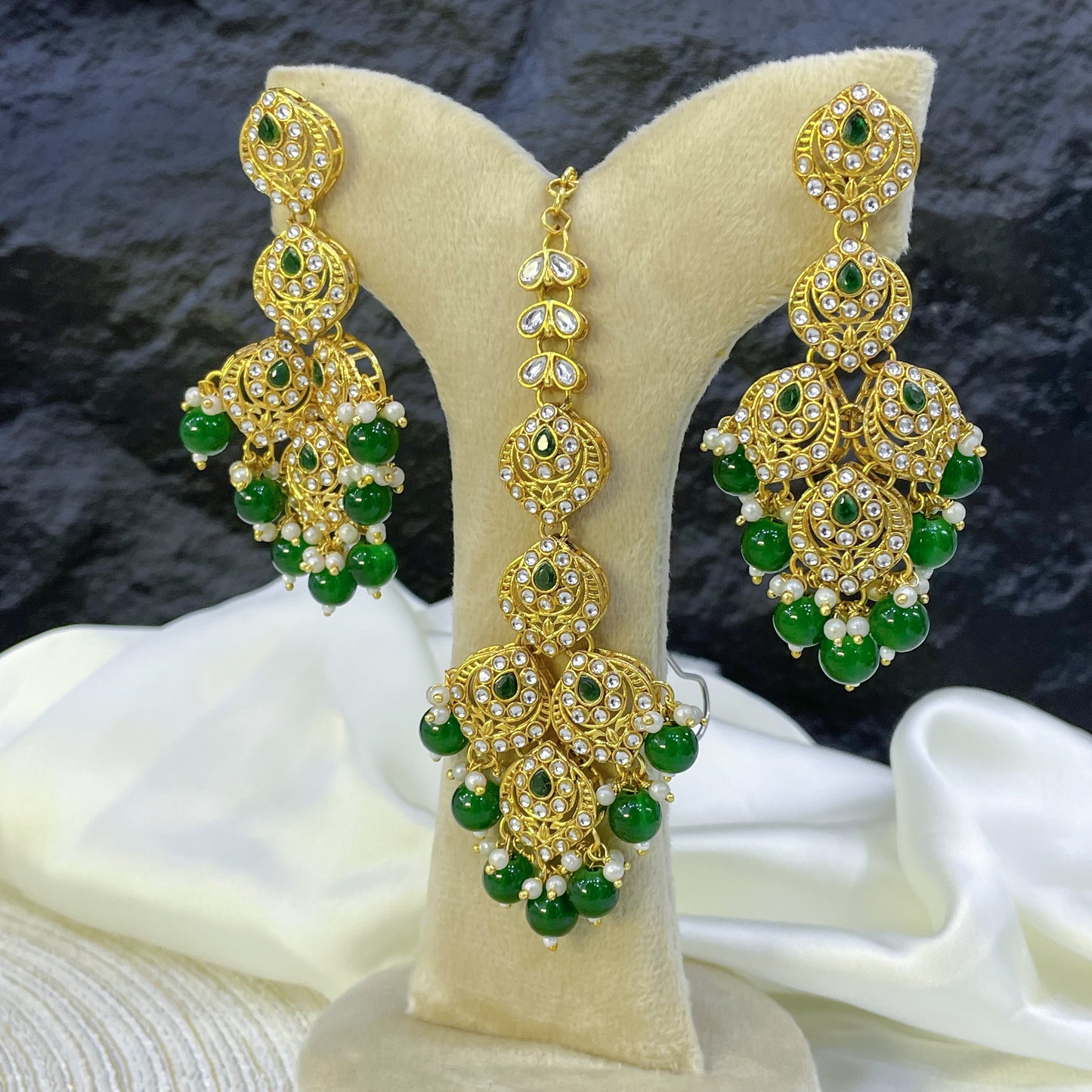 EMERALD GLORY FILIGREE MALA