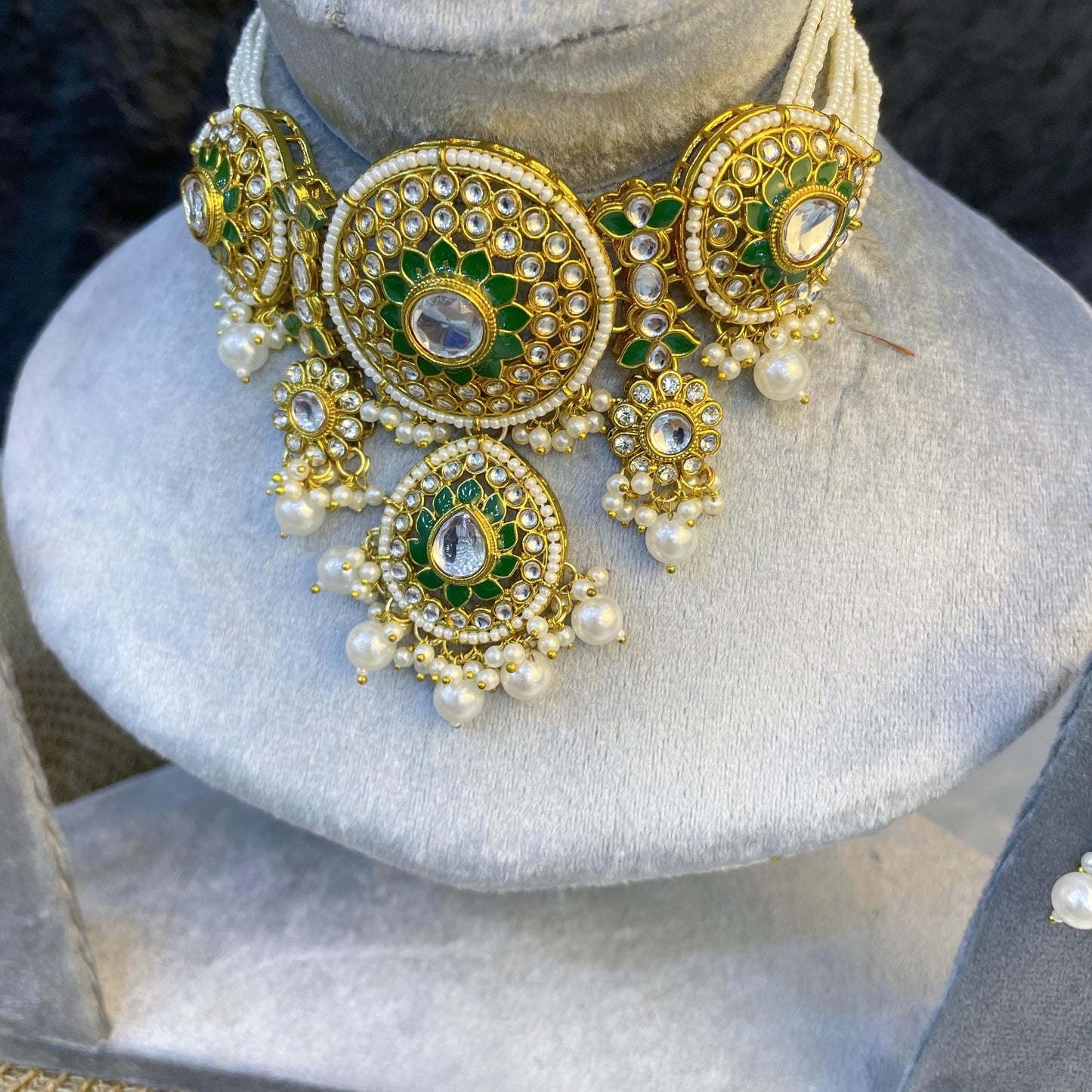 MAJESTIC MANDALA PEARL-STRAND KUNDAN NECKLACES