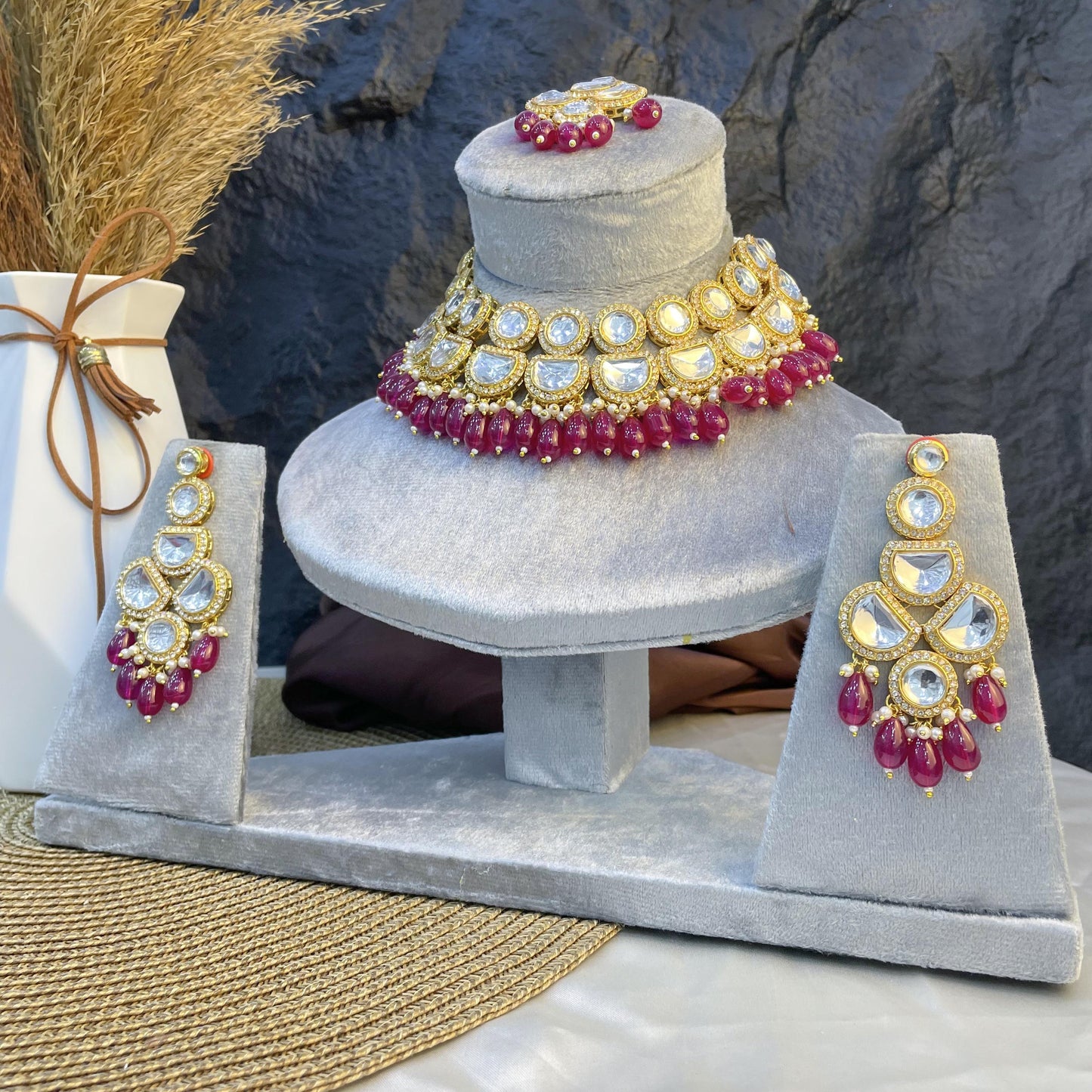 MAJESTIC CRESCENT ARC KUNDAN NECKLACES