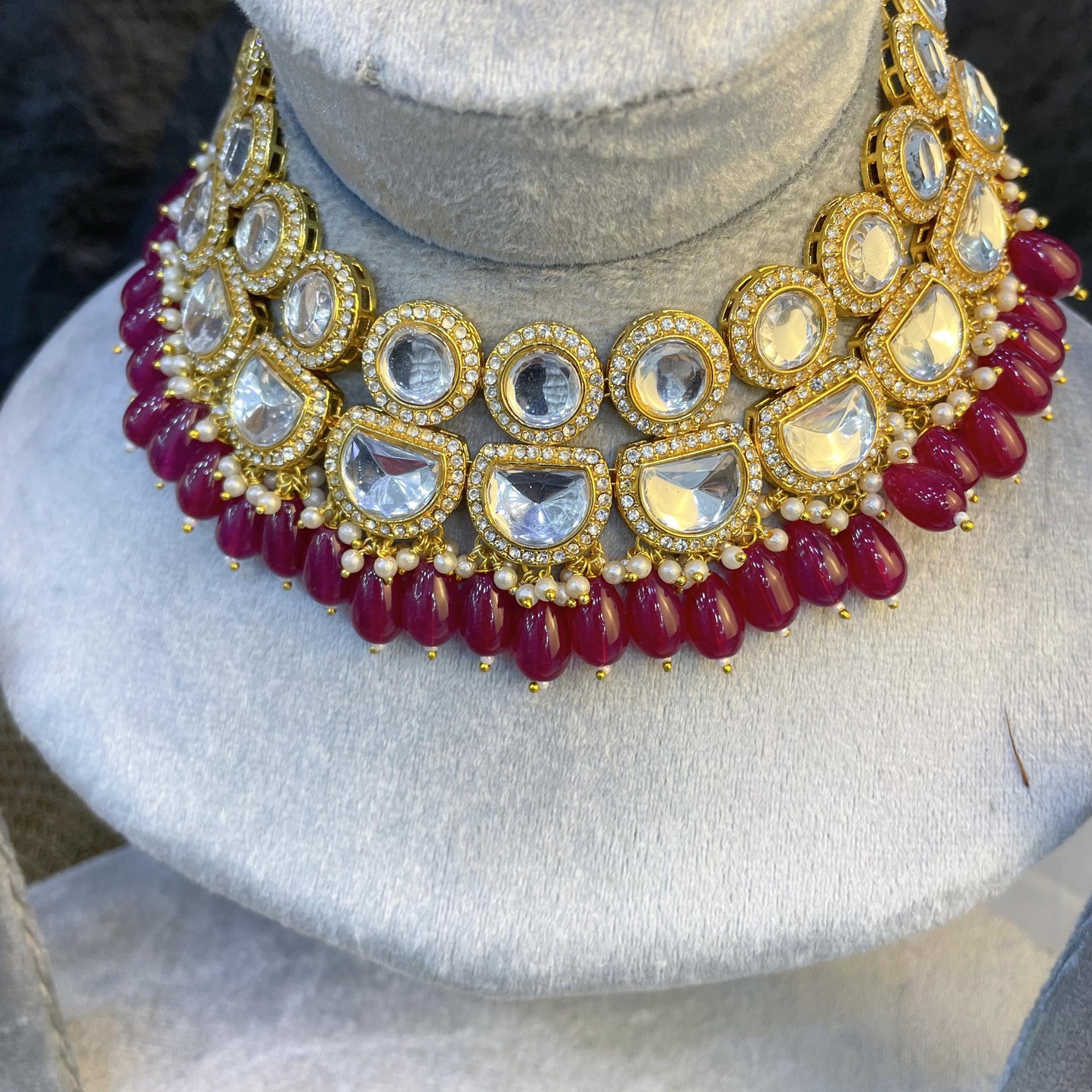 MAJESTIC CRESCENT ARC KUNDAN NECKLACES