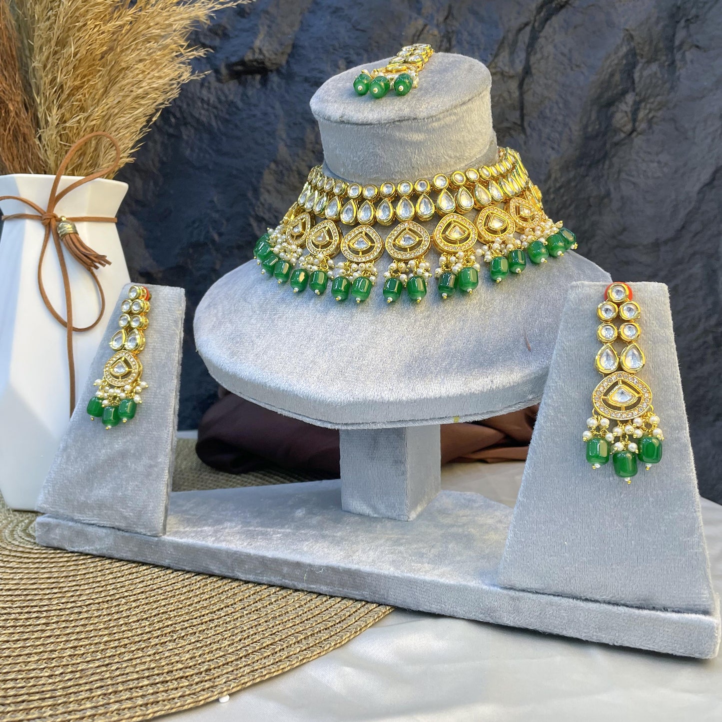 ELITE TEARDROP FILIGREE KUNDAN NECKLACES