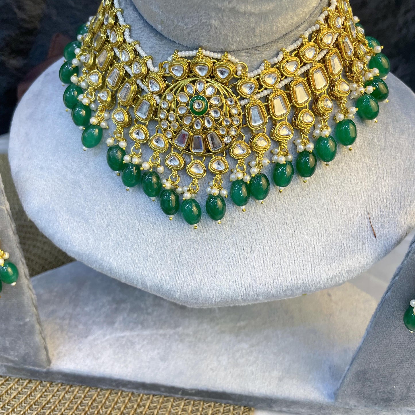 MAJESTIC CHANDBALI MEDALLION KUNDAN NECKLACES