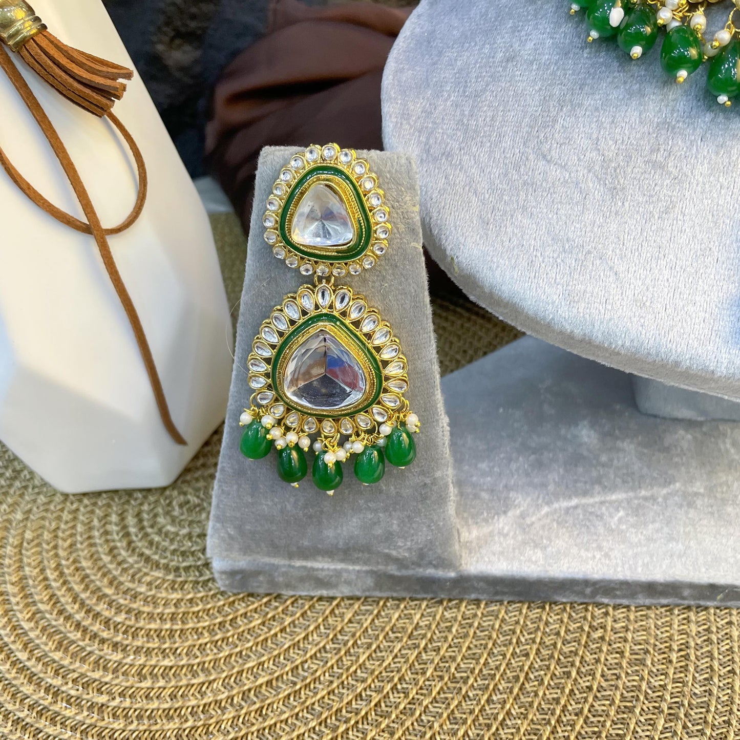 ROYAL TRI-TEARDROP STATEMENT KUNDAN NECKLACES