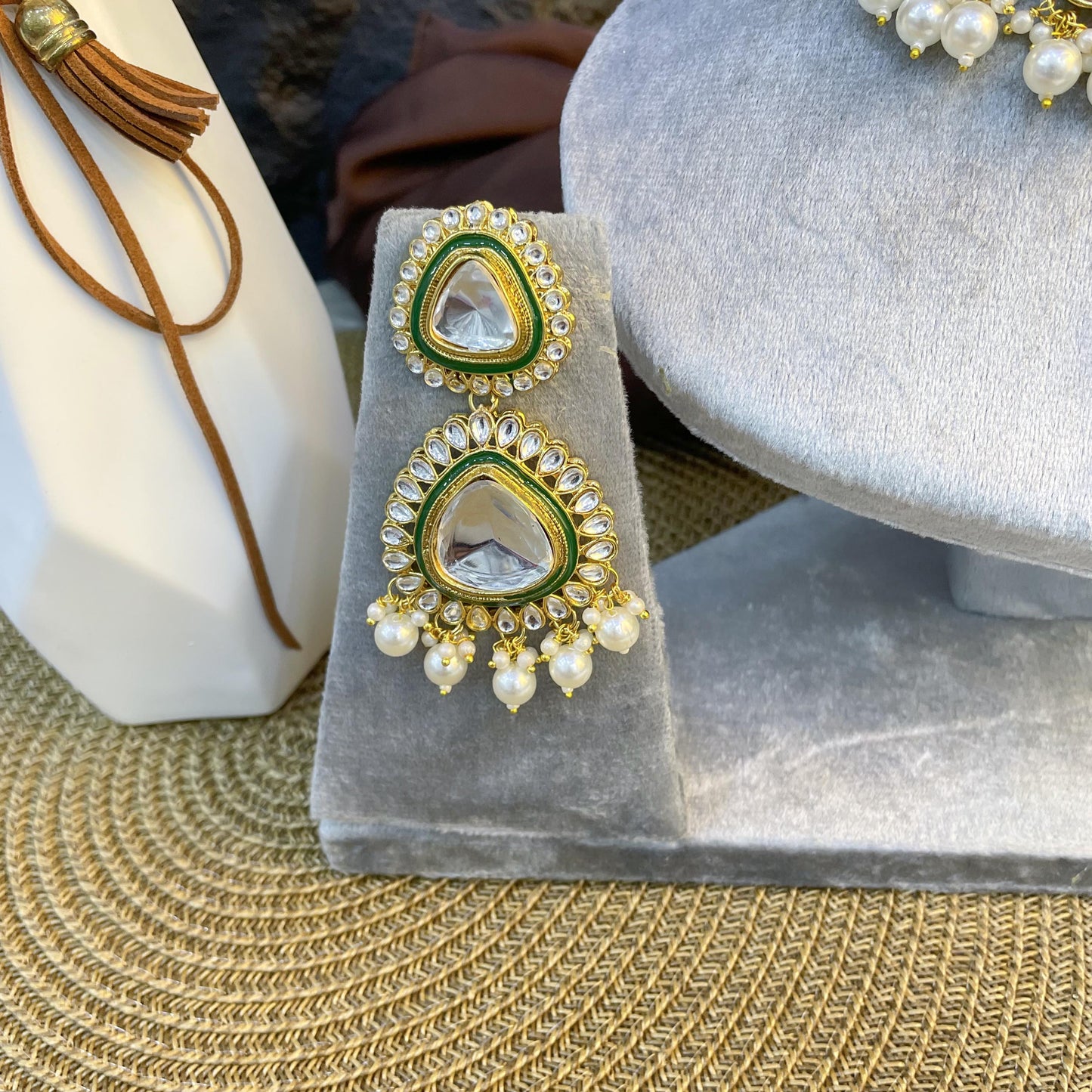 ROYAL TRI-TEARDROP STATEMENT KUNDAN NECKLACES