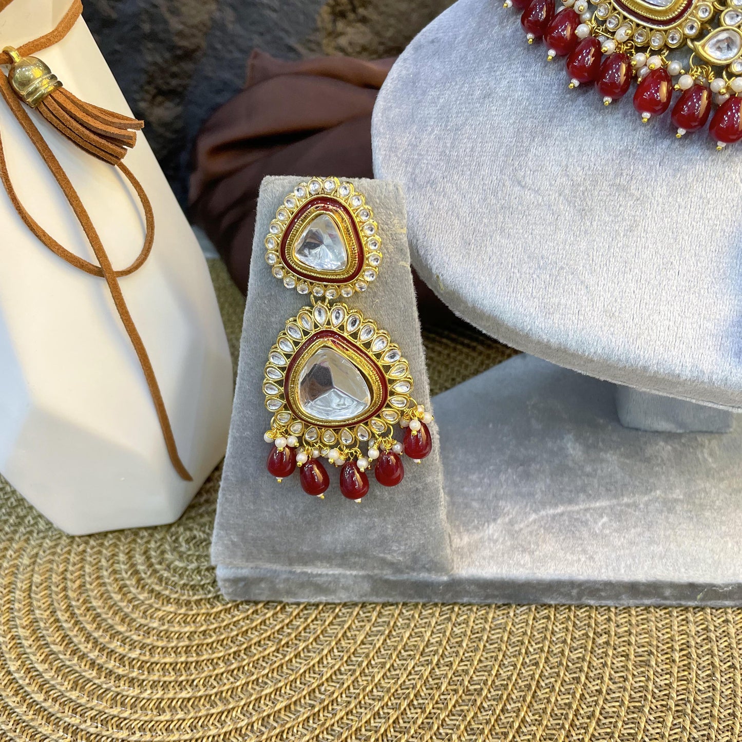 ROYAL TRI-TEARDROP STATEMENT KUNDAN NECKLACES