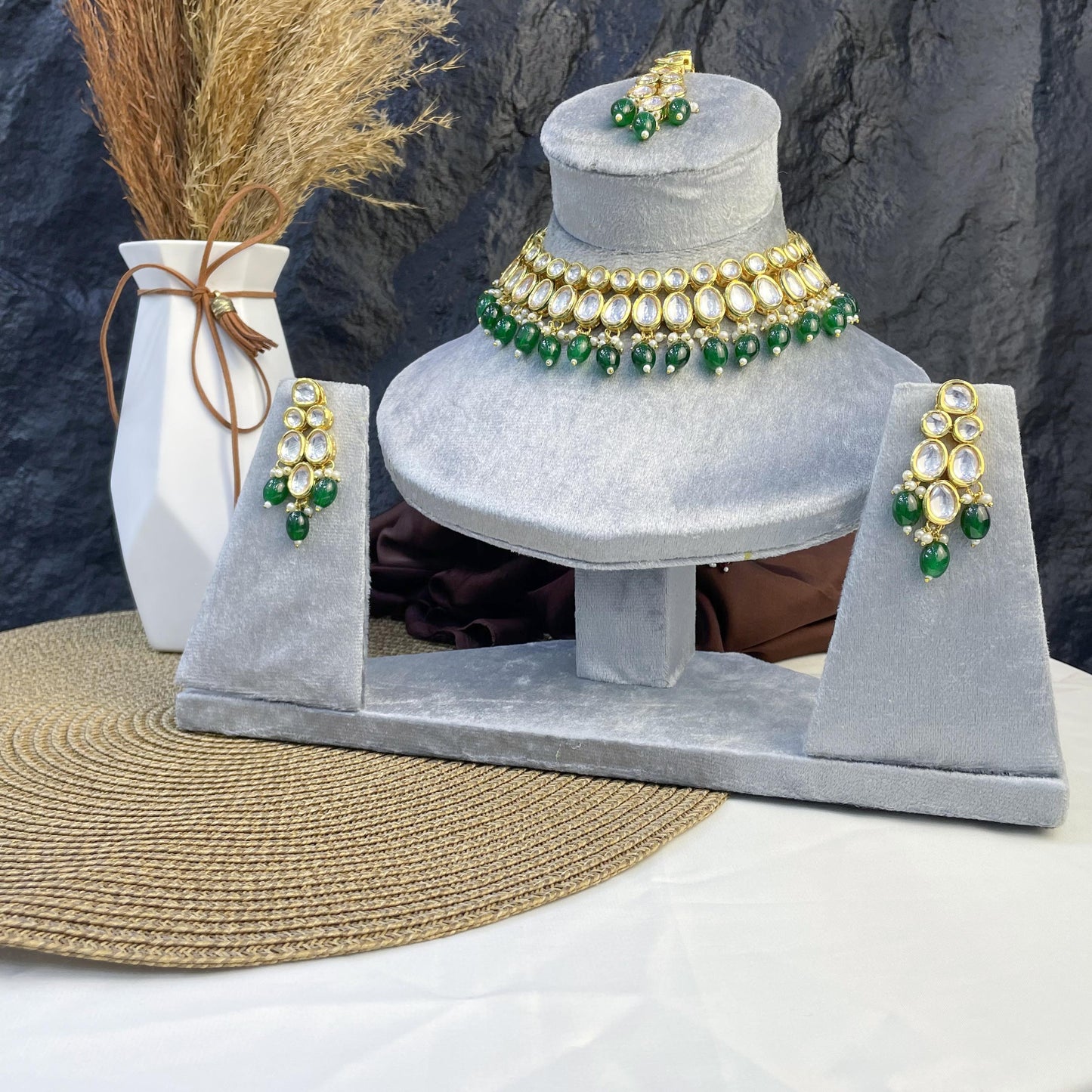 ROYAL OVAL TEARDROP KUNDAN NECKLACES