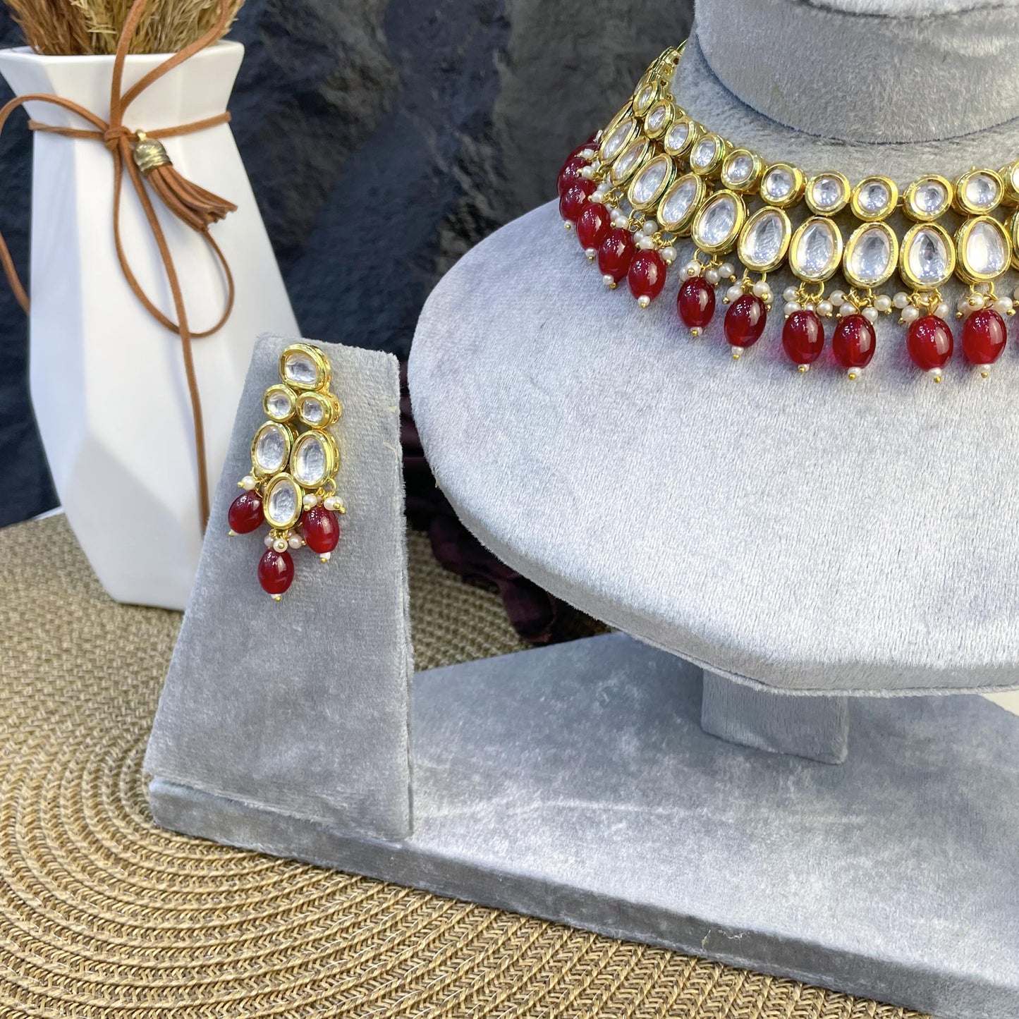 ROYAL OVAL TEARDROP KUNDAN NECKLACES