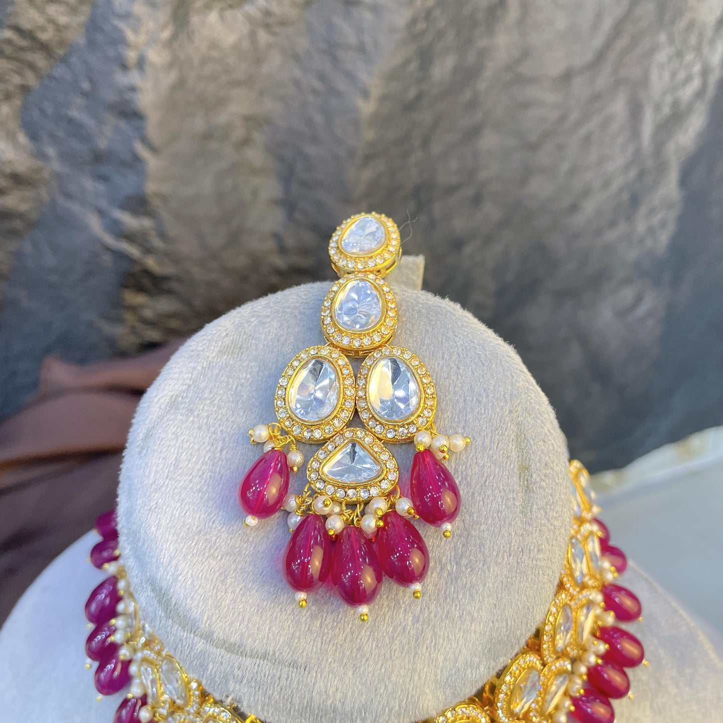 CELESTIAL TIERED TEARDROP KUNDAN NECKLACES