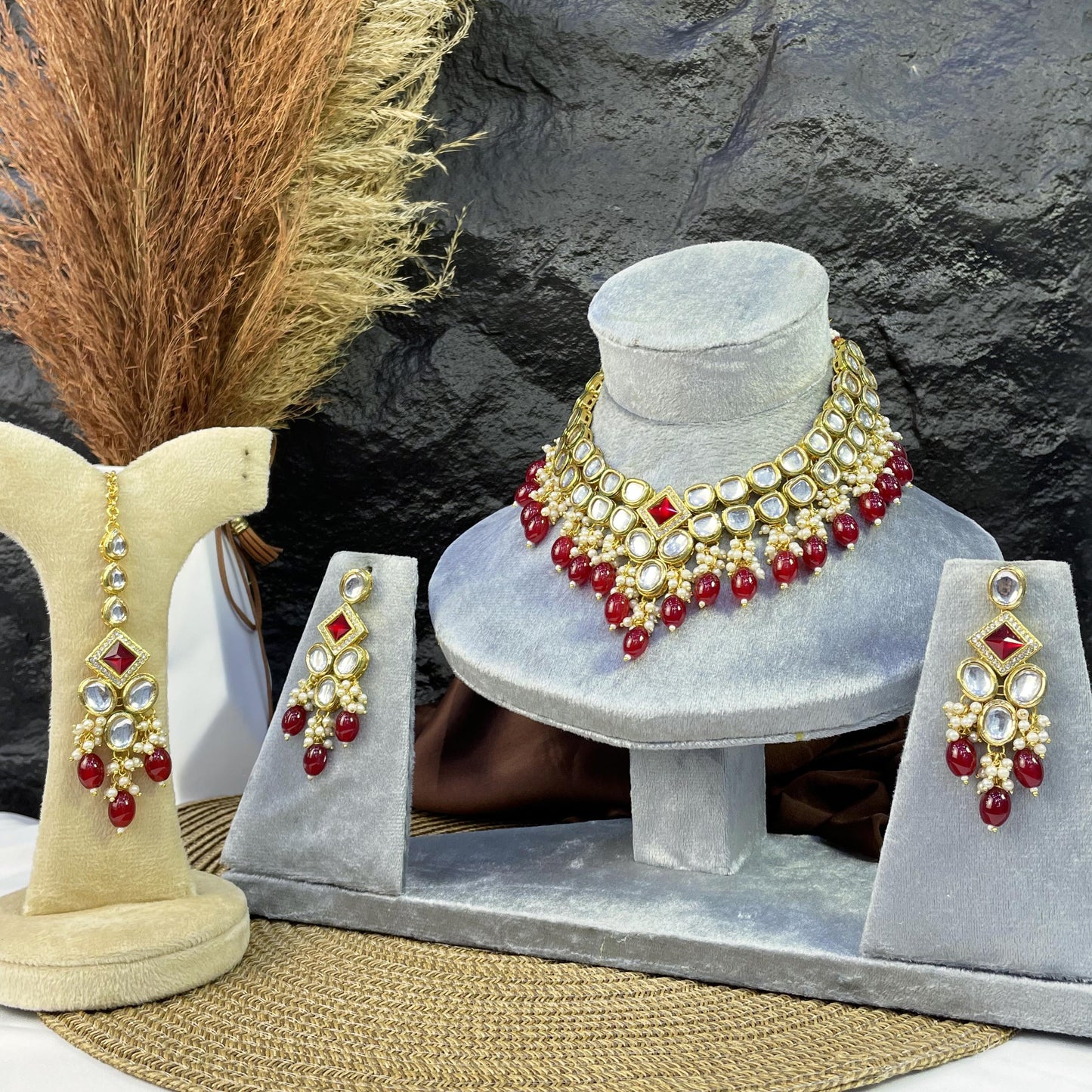V-SHAPED MAJESTY MEDALLION KUNDAN NECKLACES