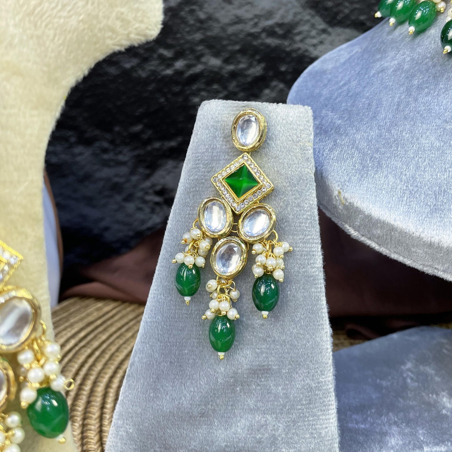 V-SHAPED MAJESTY MEDALLION KUNDAN NECKLACES