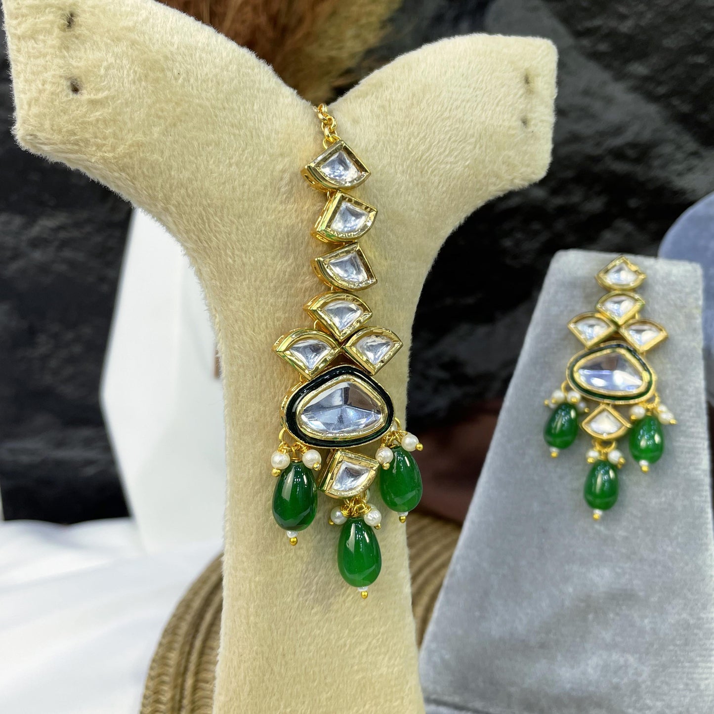 ROYAL CRESCENT DROP KUNDAN NECKLACES