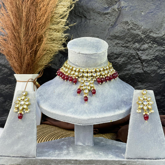 ETHEREAL STARBURST BLOOM KUNDAN NECKLACES