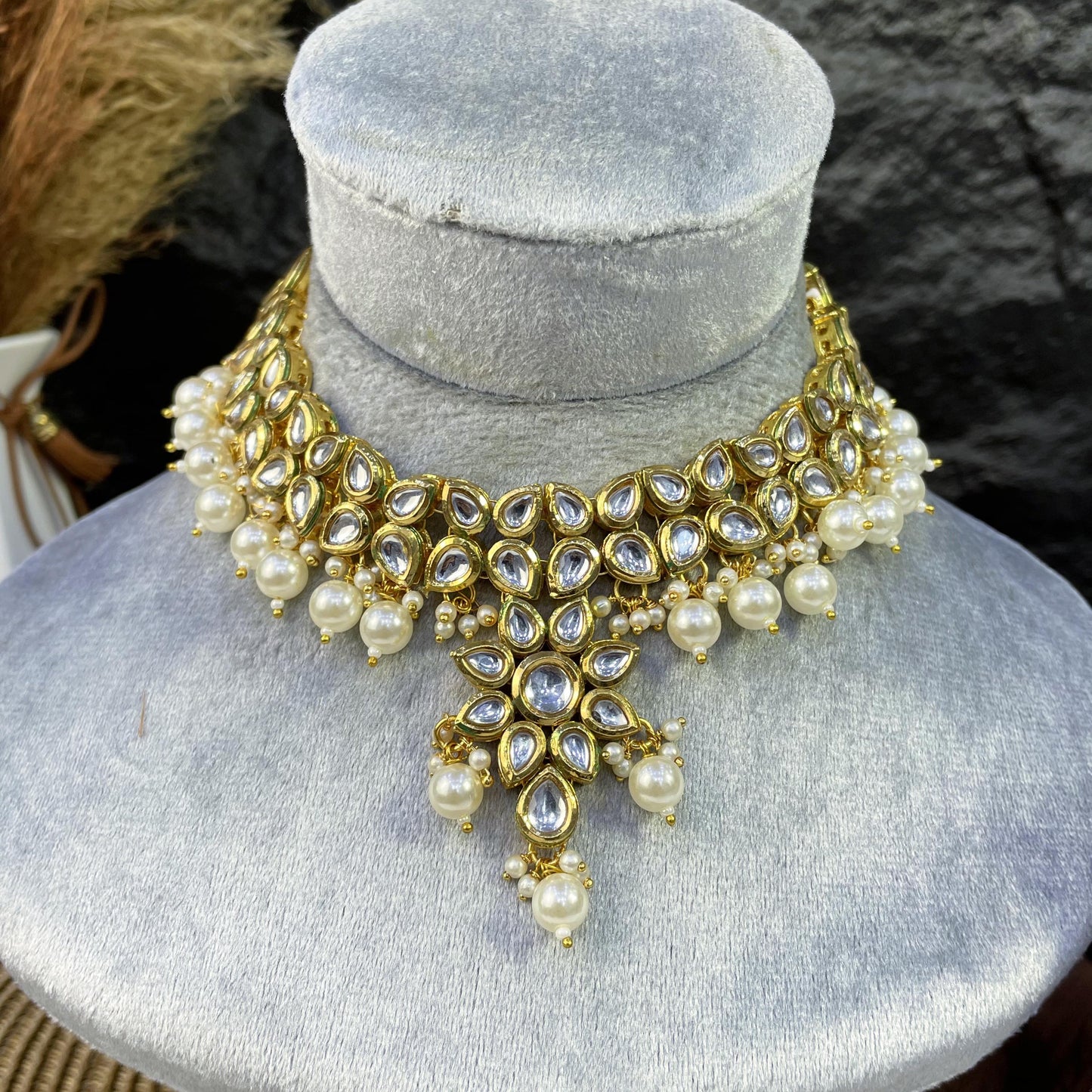 ETHEREAL STARBURST BLOOM KUNDAN NECKLACES