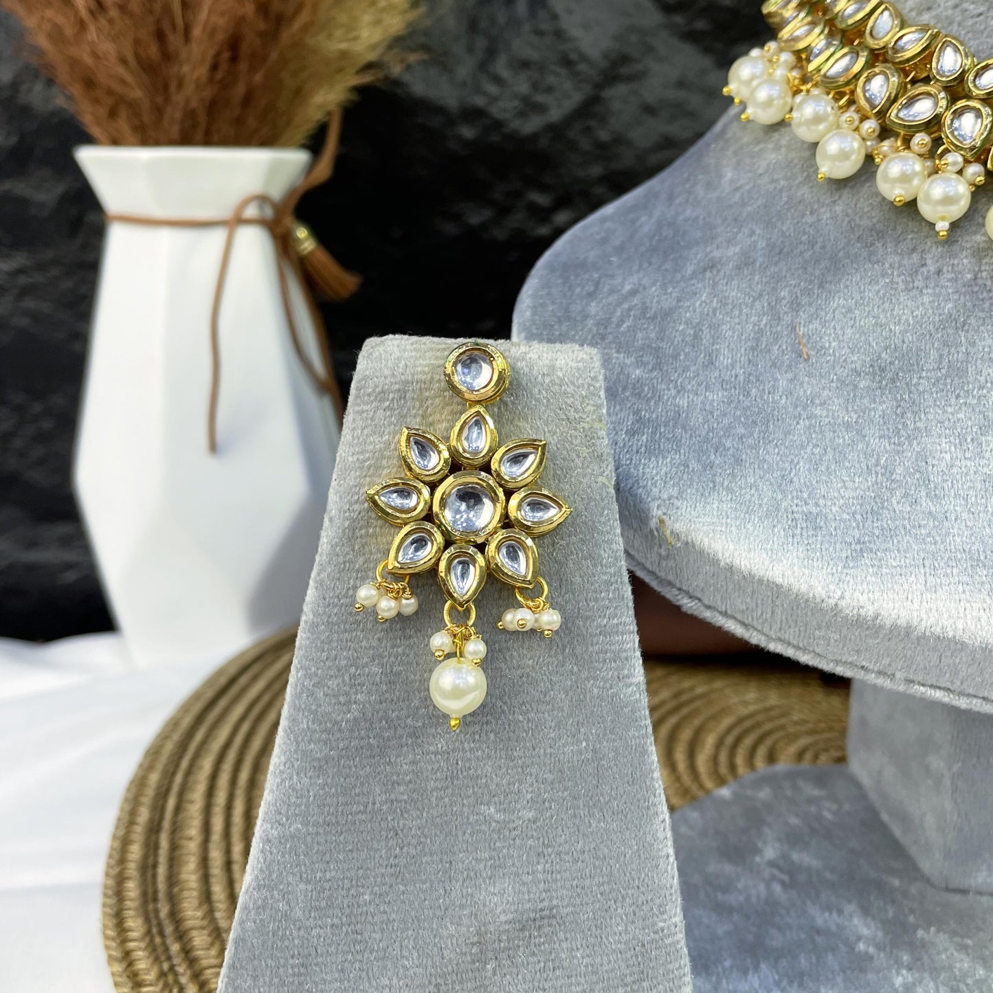 ETHEREAL STARBURST BLOOM KUNDAN NECKLACES