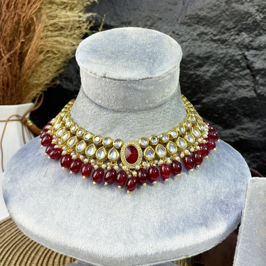 IMPERIAL HALO OVAL KUNDAN NECKLACES