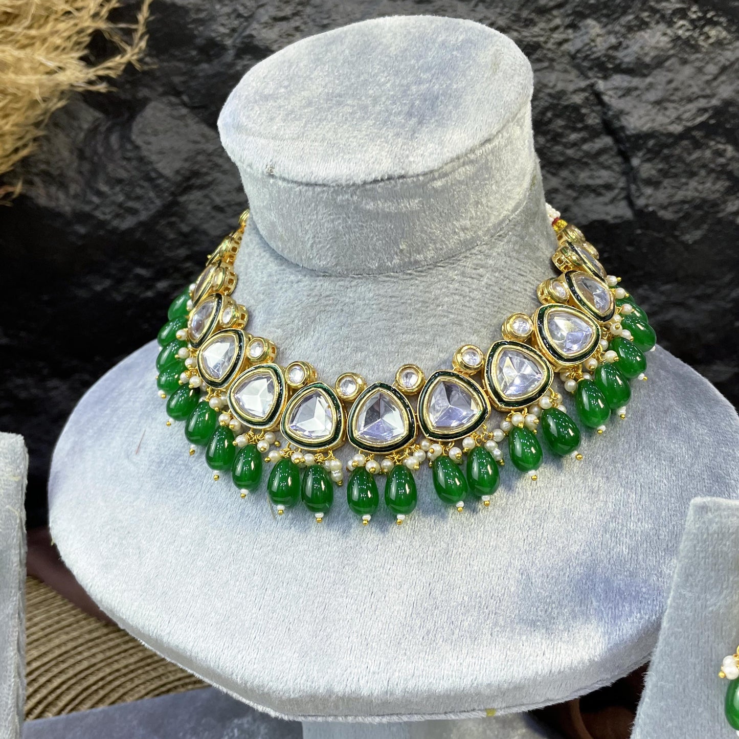MAJESTIC TEARDROP MEENAKARI KUNDAN NECKLACES