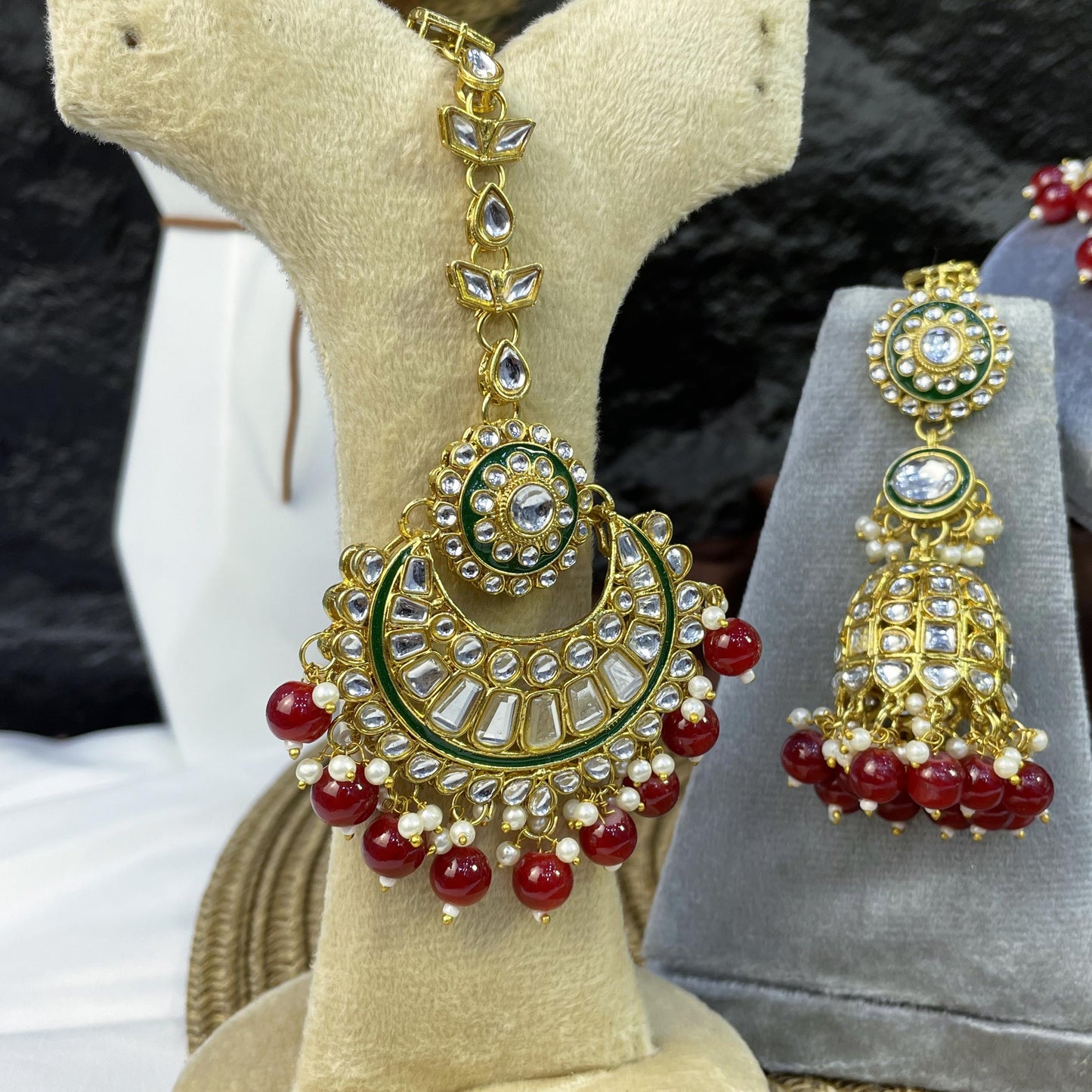 NIZAM MULTI-TIERED JHUMKA KUNDAN NECKLACES