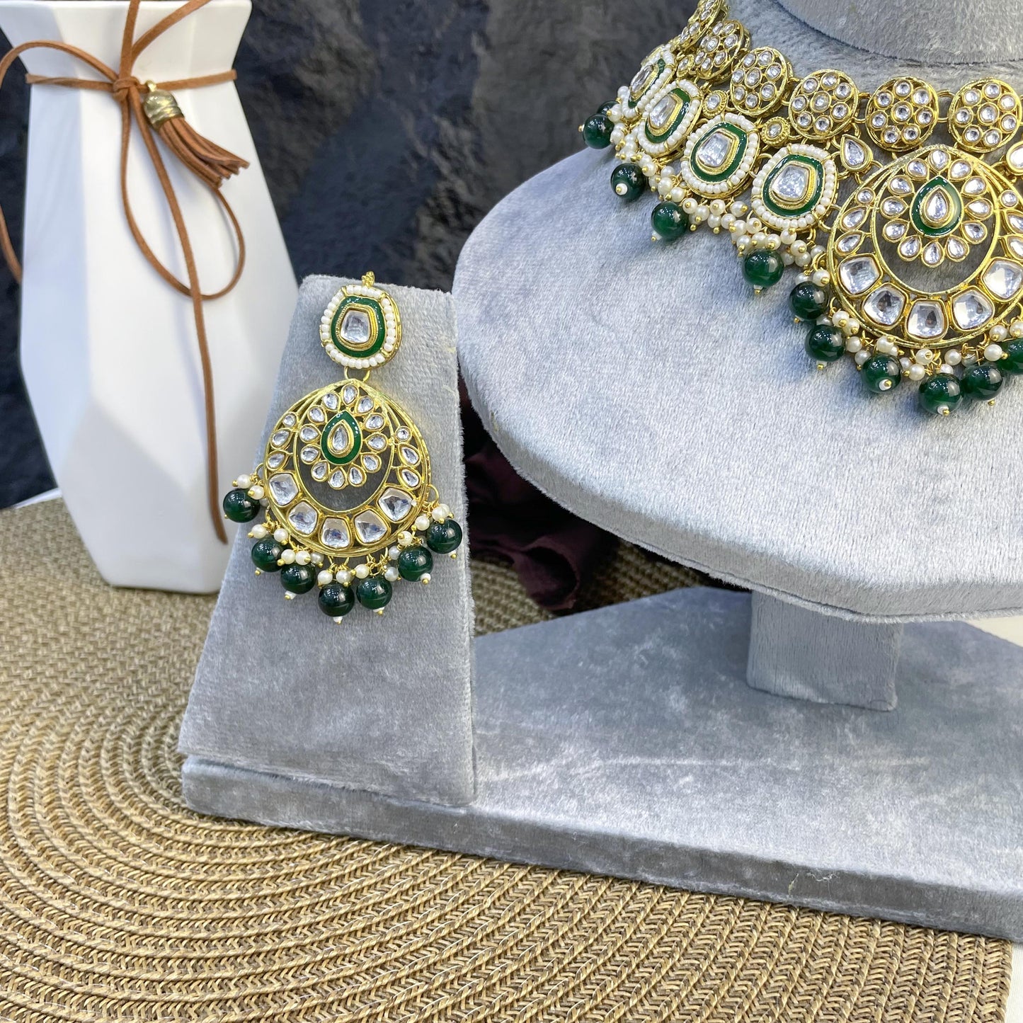 MAJESTIC CHANDBALI ARC KUNDAN NECKLACES