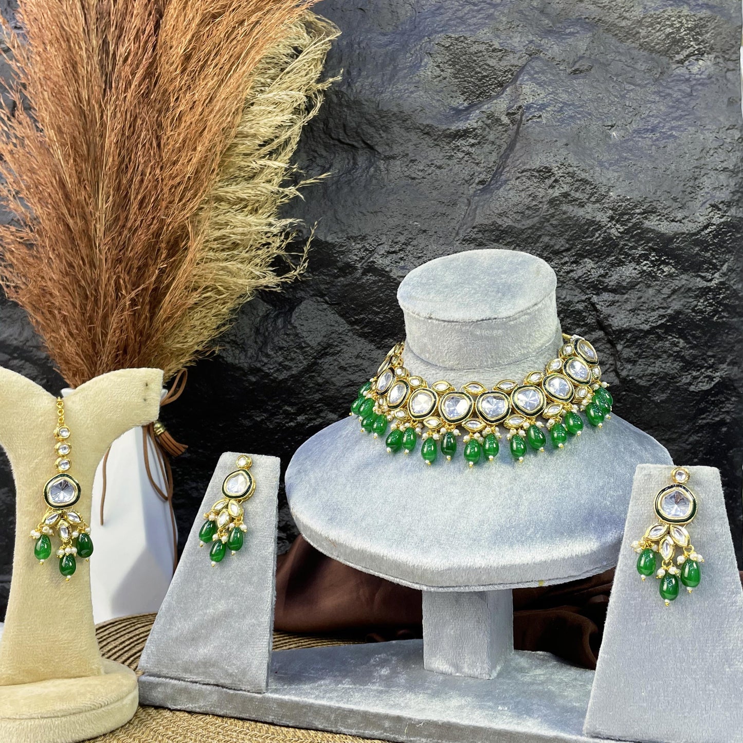 CELESTIAL HEART-DROP KUNDAN NECKLACES