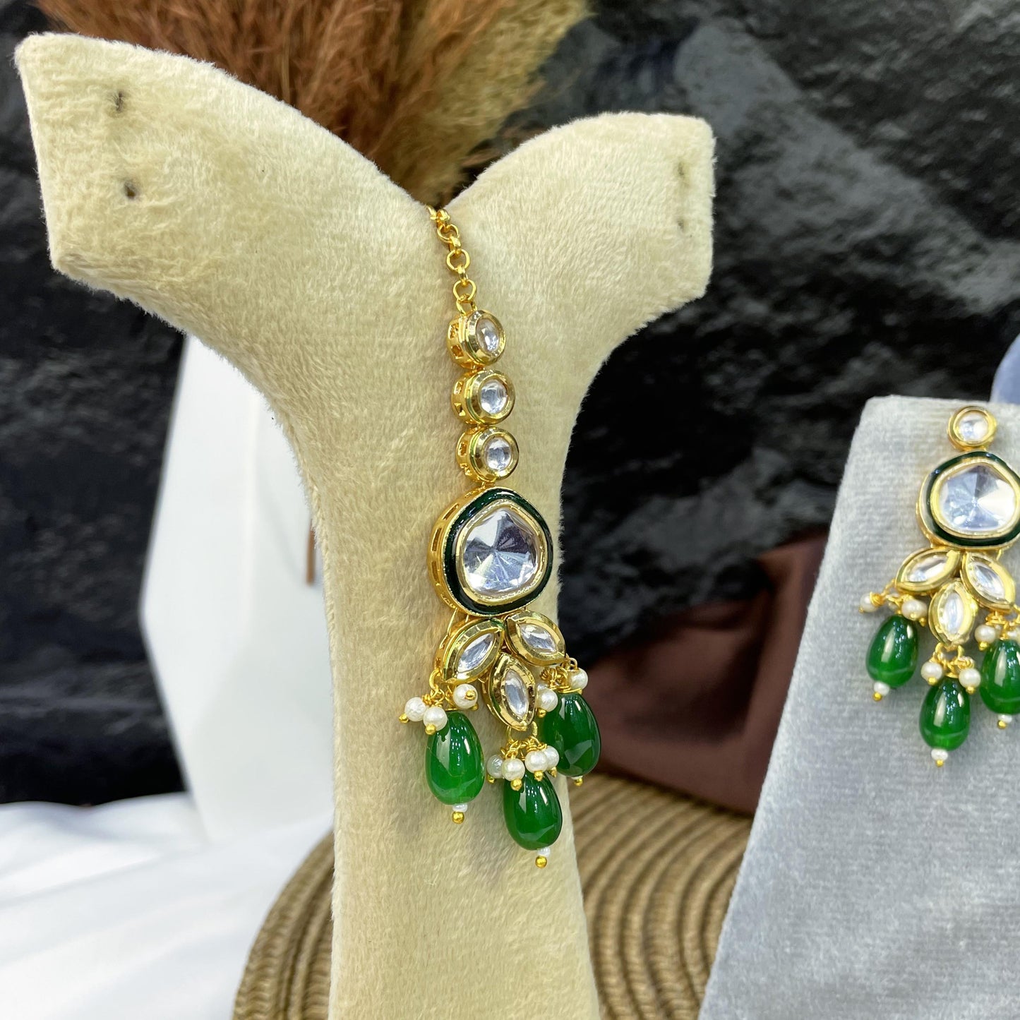 CELESTIAL HEART-DROP KUNDAN NECKLACES