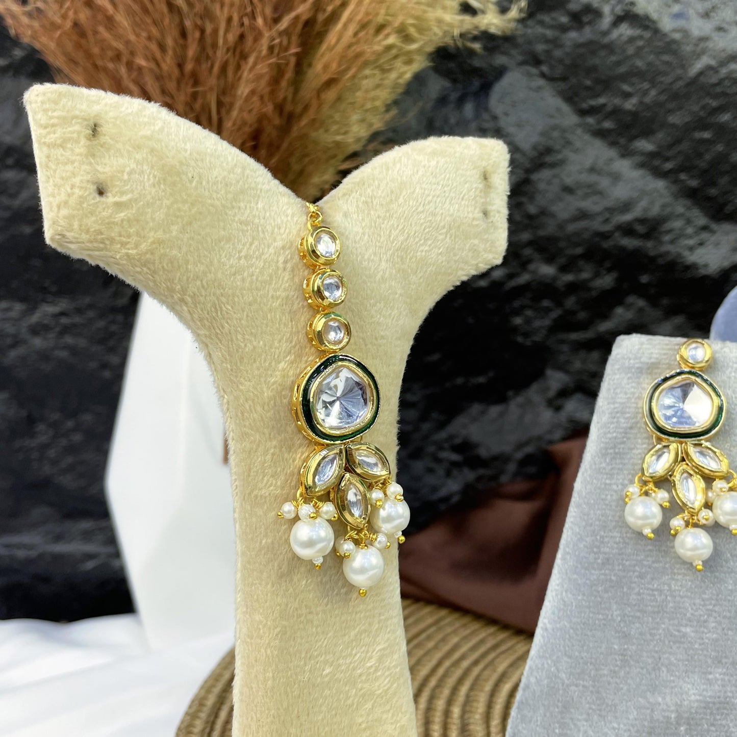 CELESTIAL HEART-DROP KUNDAN NECKLACES