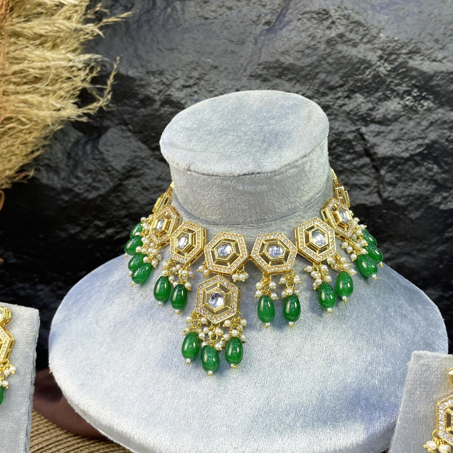 HEXAGONAL HALO GEOMETRIC KUNDAN NECKLACES