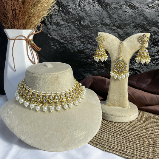 MAJESTIC CRESCENT BLOOM KUNDAN NECKLACES