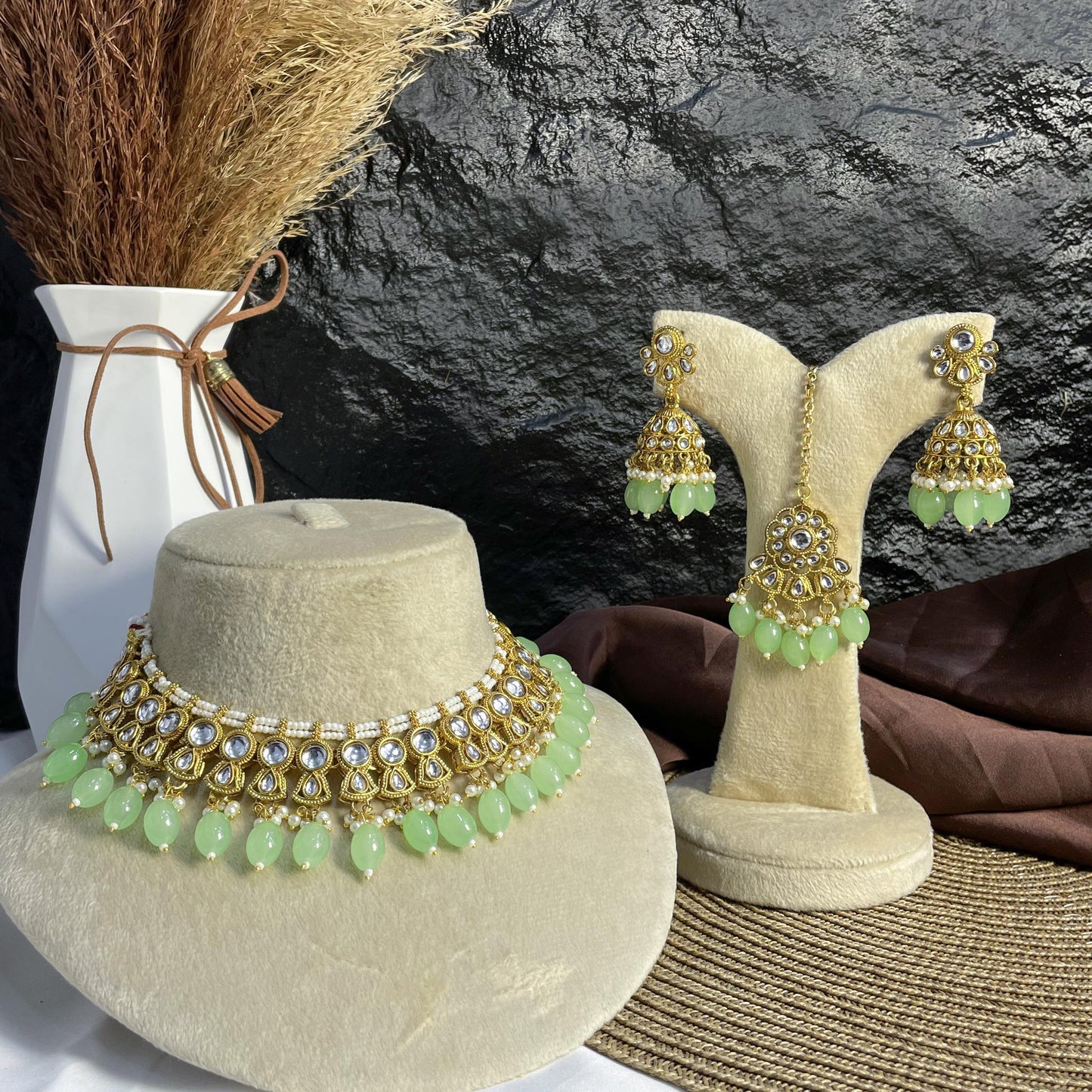 MAJESTIC LOTUS ARC KUNDAN NECKLACES