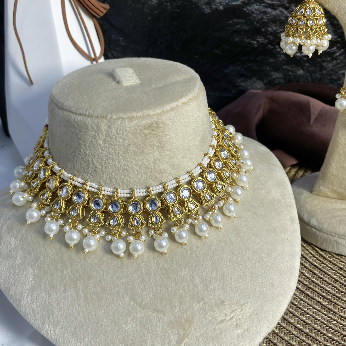 MAJESTIC LOTUS ARC KUNDAN NECKLACES