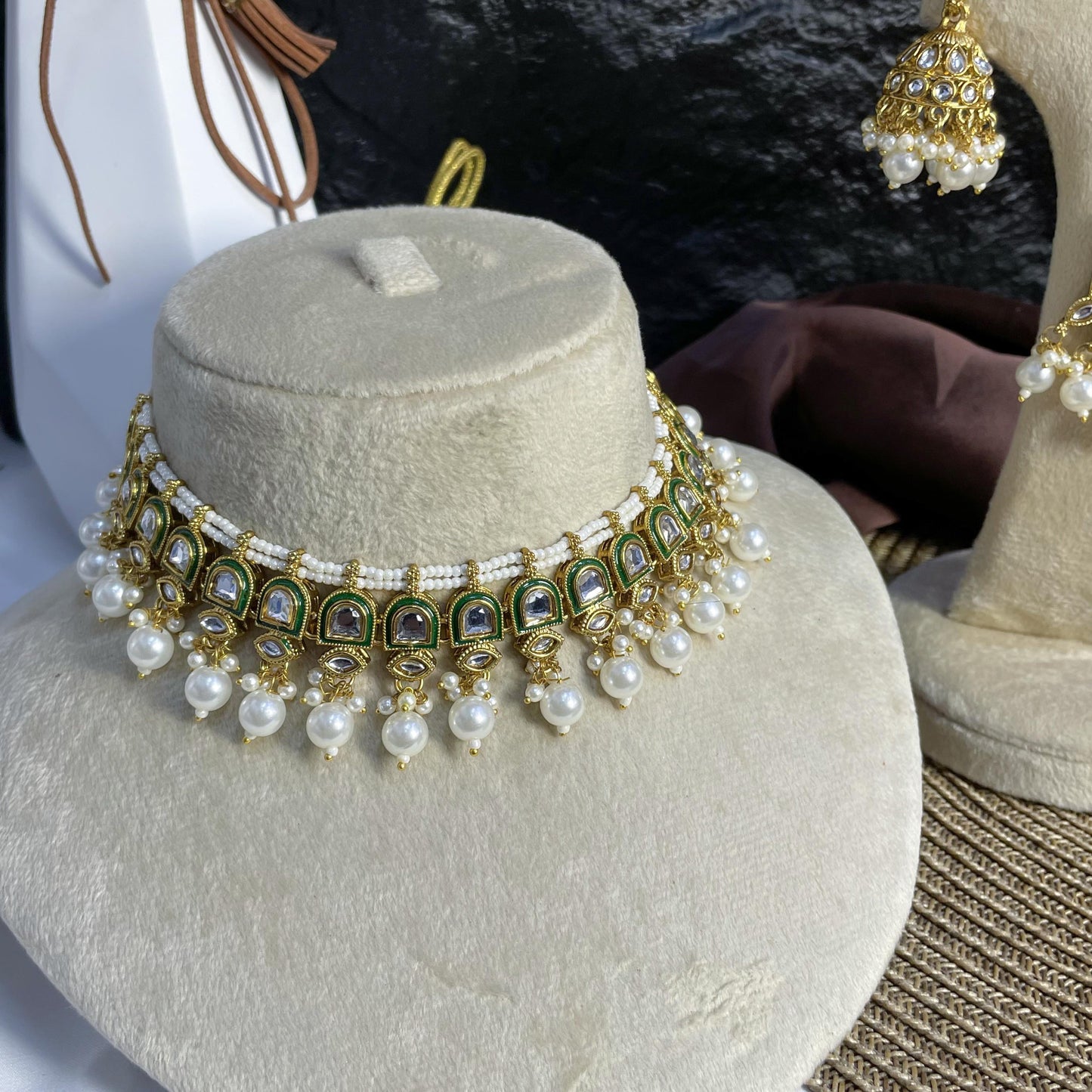 SHIKHAR CHOKER KUNDAN NECKLACES