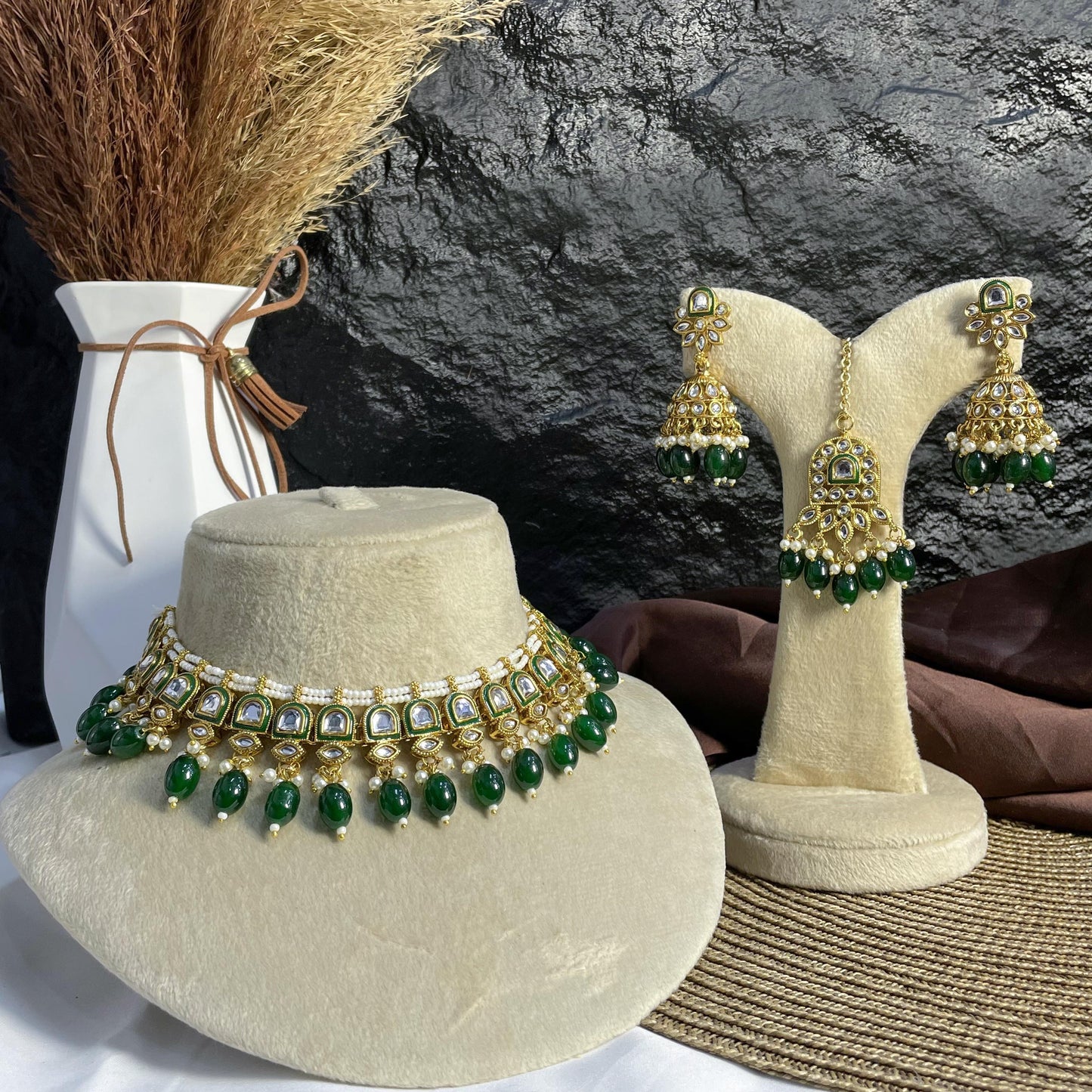 SHIKHAR CHOKER KUNDAN NECKLACES