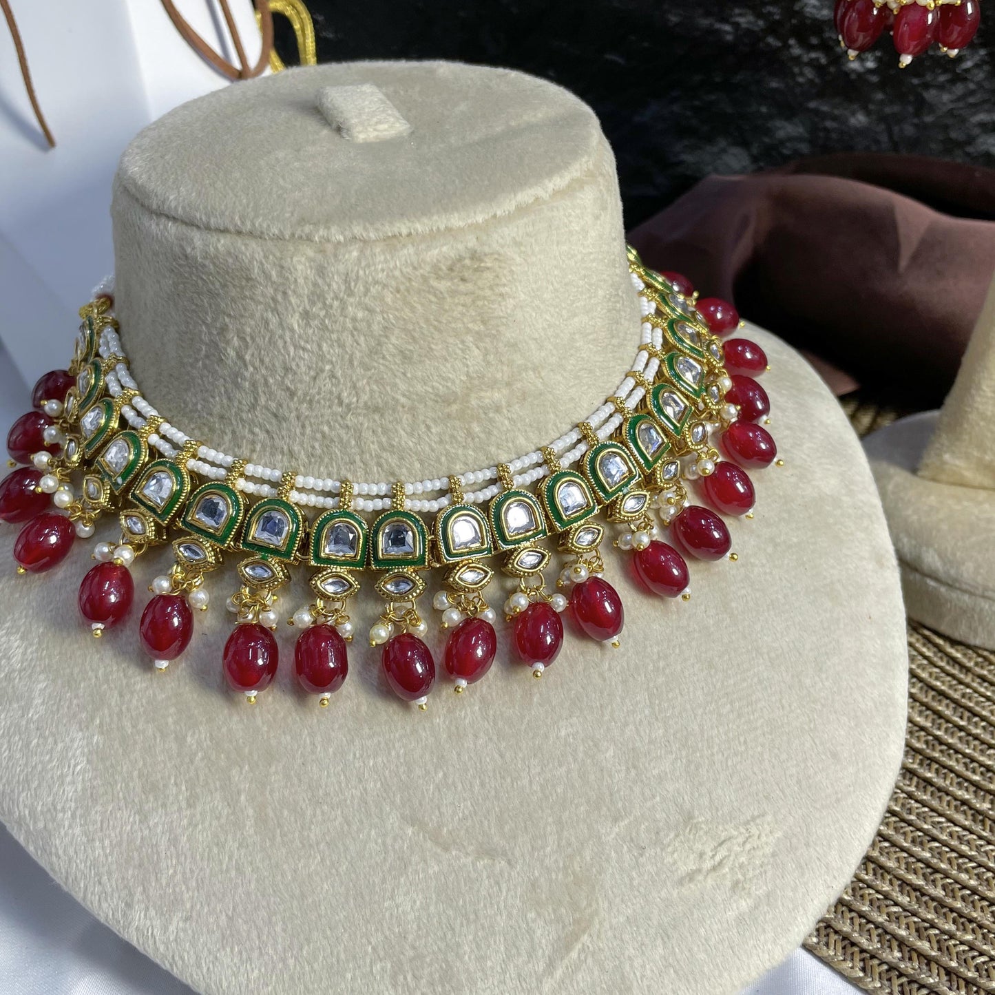 SHIKHAR CHOKER KUNDAN NECKLACES