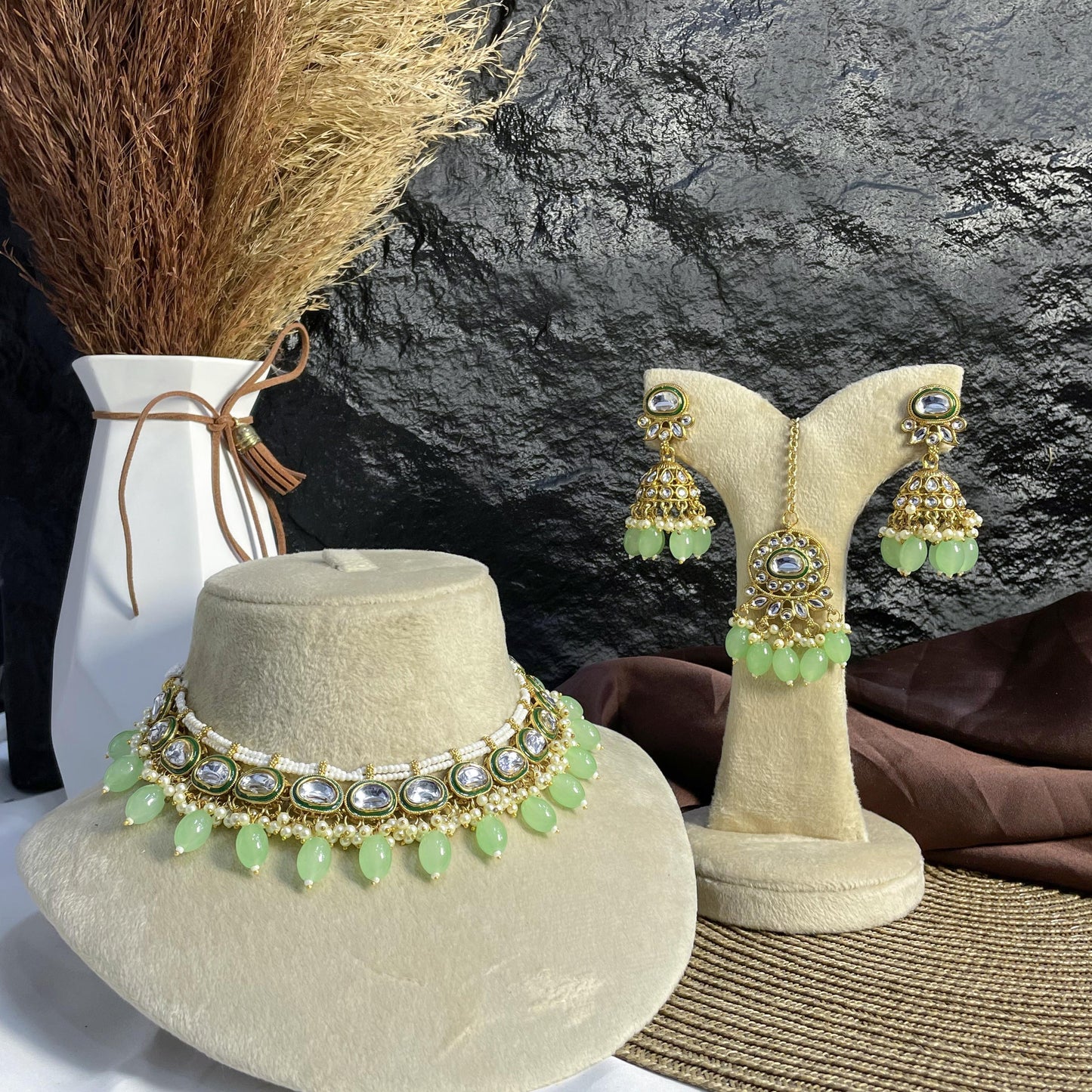 TEARDROP CLUSTER KUNDAN NECKLACES