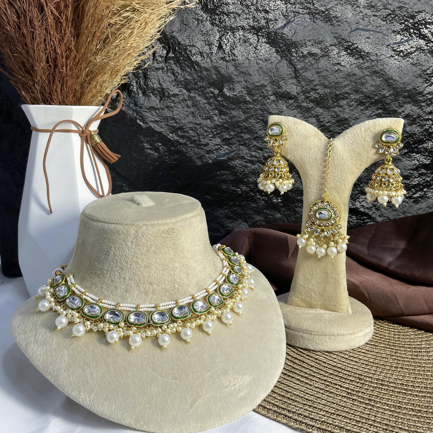 TEARDROP CLUSTER KUNDAN NECKLACES