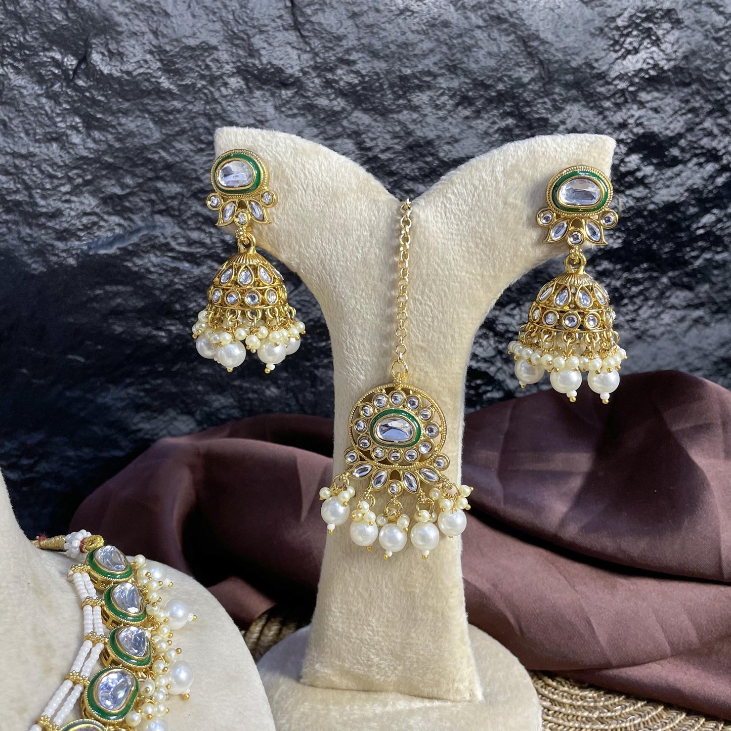 TEARDROP CLUSTER KUNDAN NECKLACES