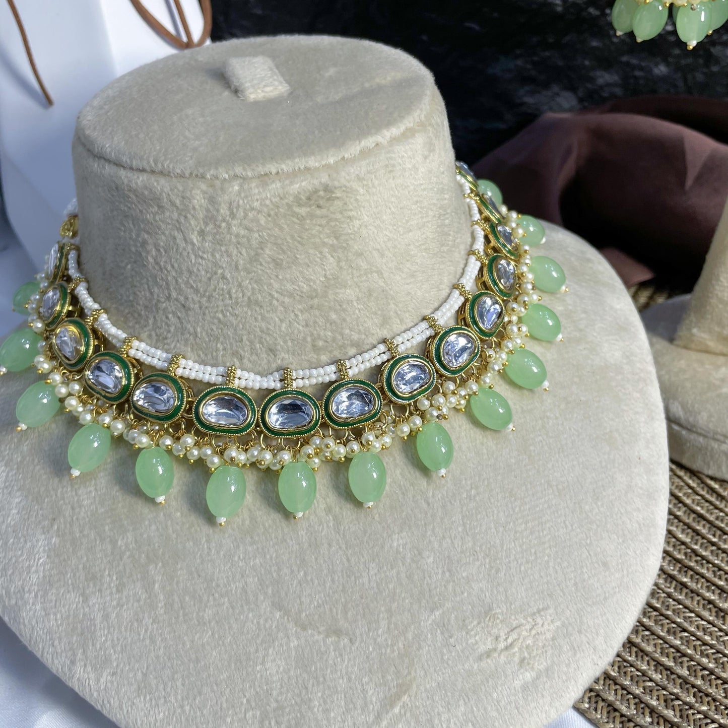 TEARDROP CLUSTER KUNDAN NECKLACES