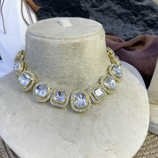 MAJESTIC SUNBURST MANDALA KUNDAN NECKLACES