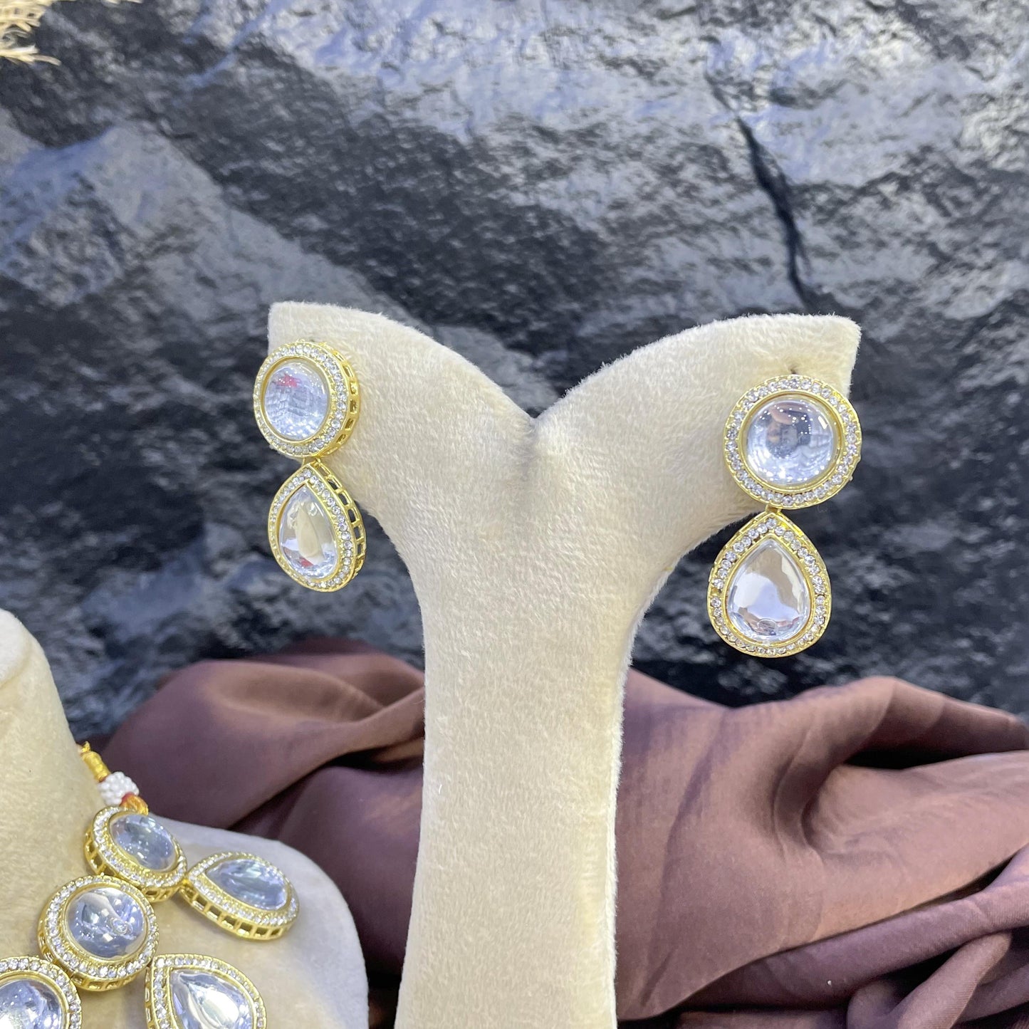 NIZAM MULTI-MEDALLION KUNDAN NECKLACES