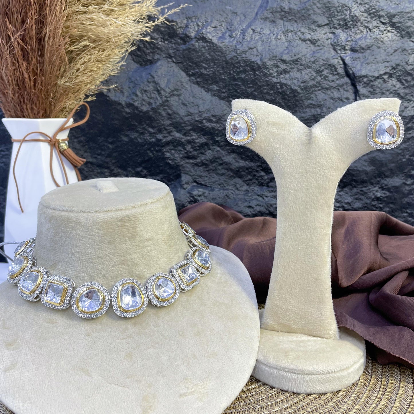 SUNBURST FILIGREE KUNDAN NECKLACES