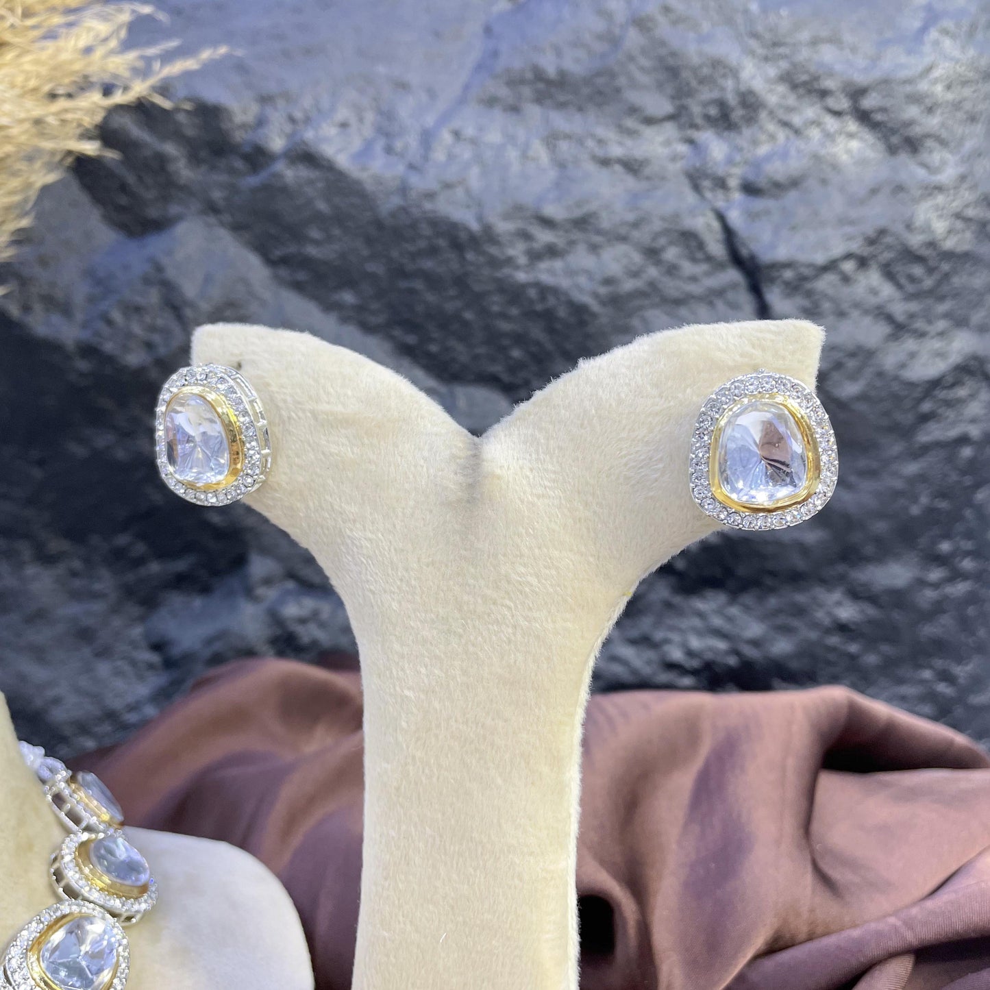 SUNBURST FILIGREE KUNDAN NECKLACES