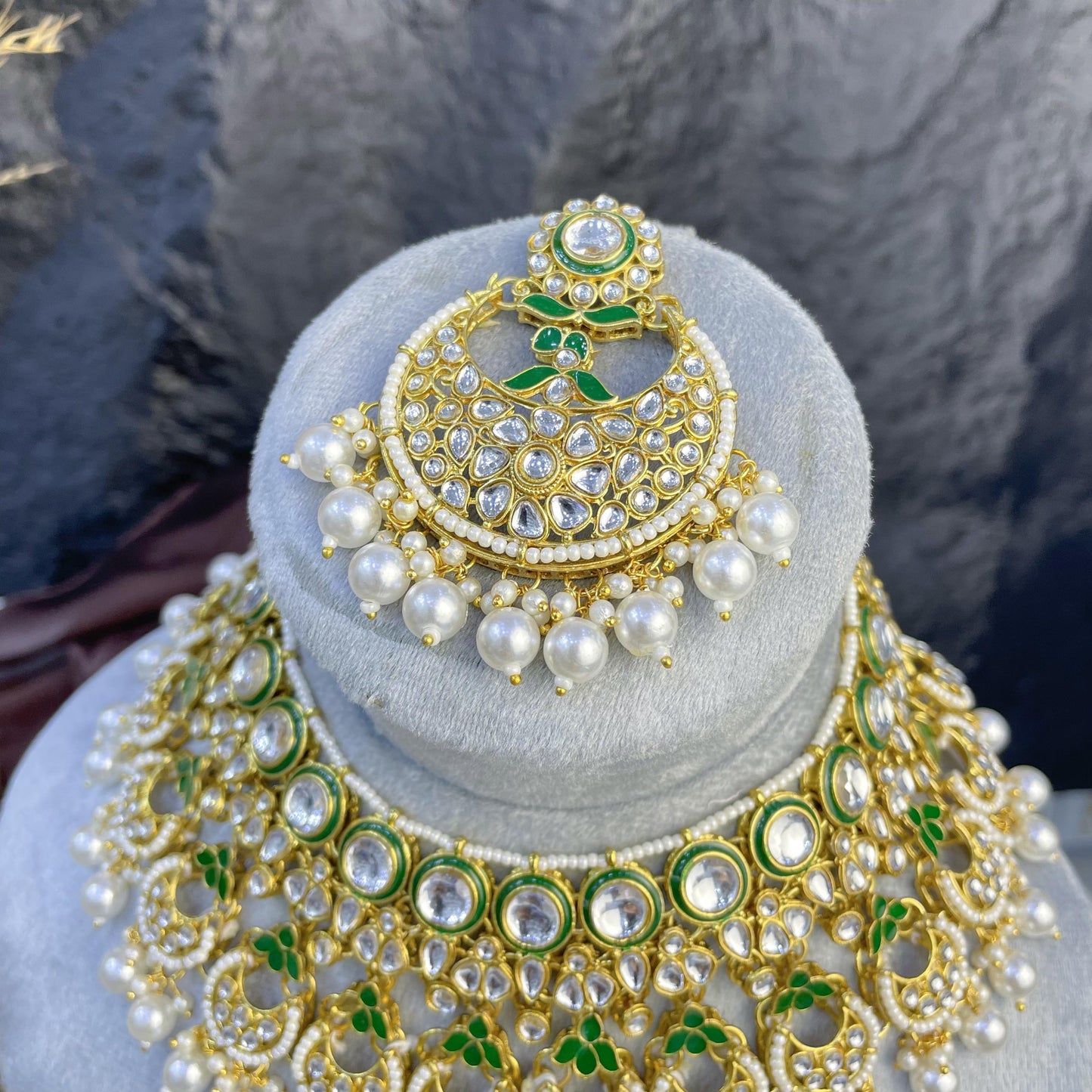 CHAND-SHIKHAR SEMI-CIRCULAR KUNDAN NECKLACES