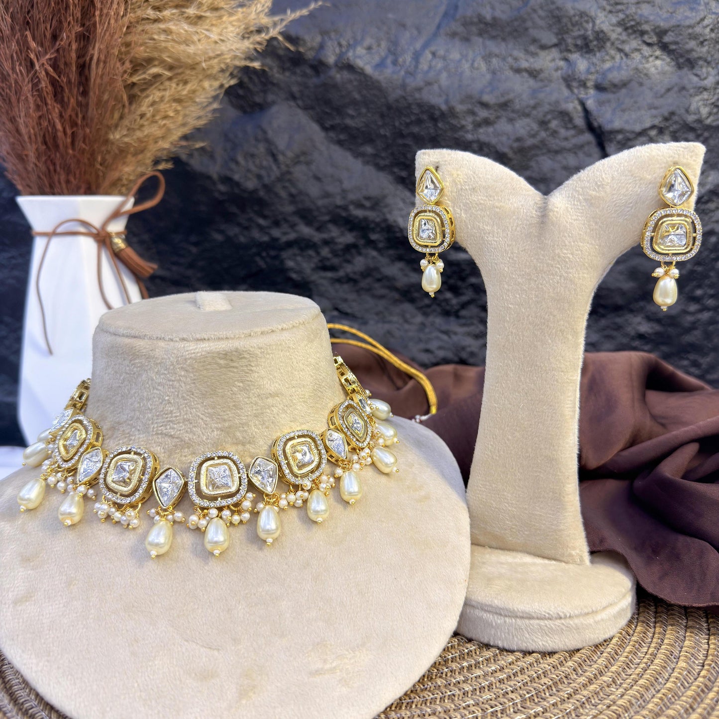 EMPRESS TEARDROP FILIGREE KUNDAN NECKLACES