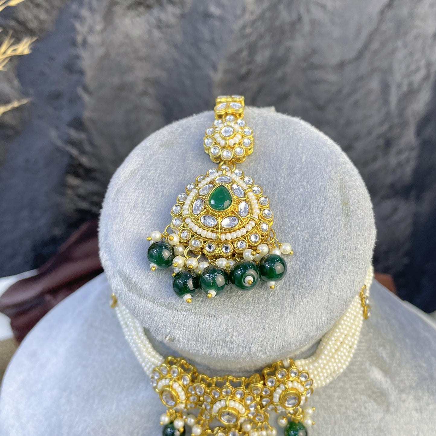 NIZAM PEARL-STRAND MEDALLION KUNDAN NECKLACES