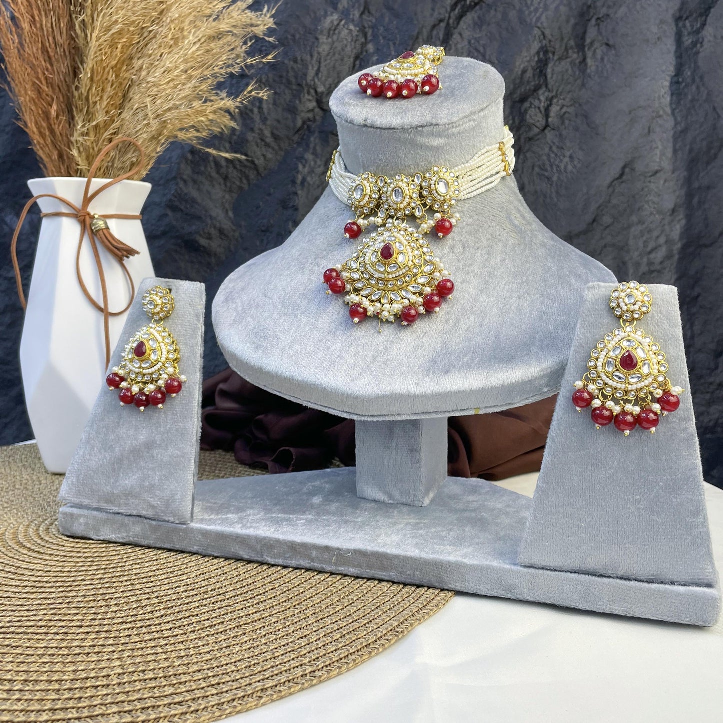 NIZAM PEARL-STRAND MEDALLION KUNDAN NECKLACES
