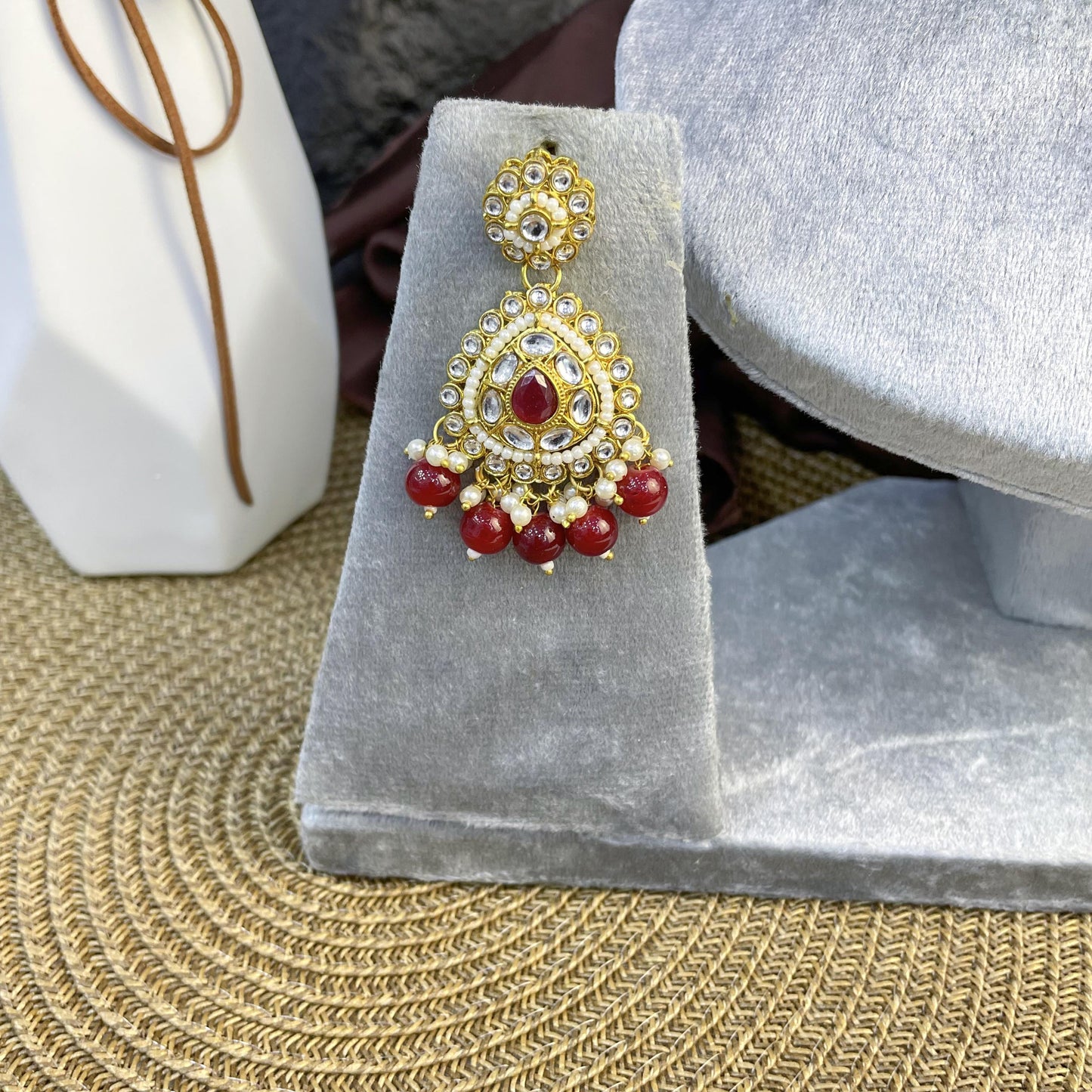 NIZAM PEARL-STRAND MEDALLION KUNDAN NECKLACES